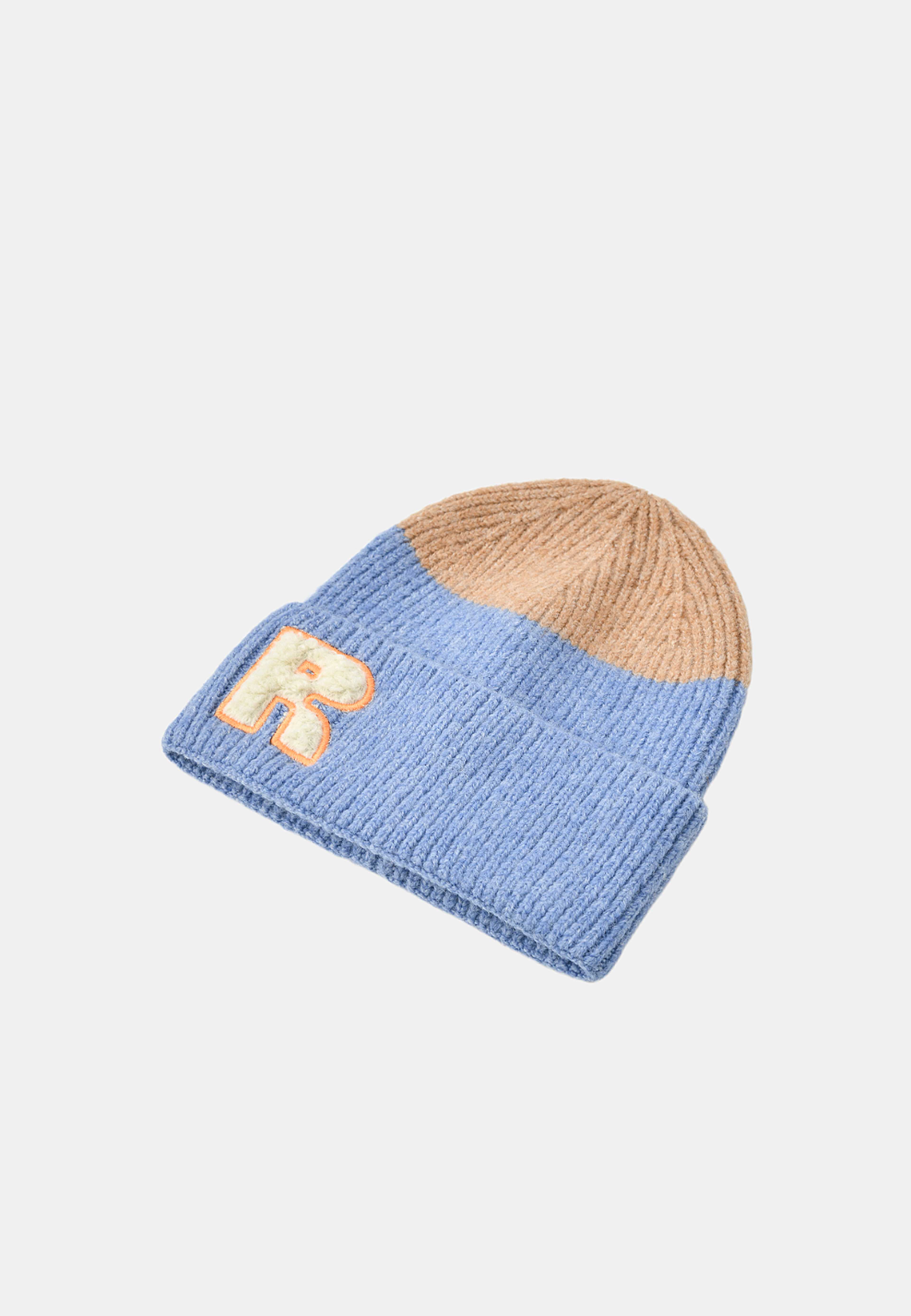 Mössa BOB, från RIKIKI, i färgen Blue. Klicka för att öppna bilden i stort format