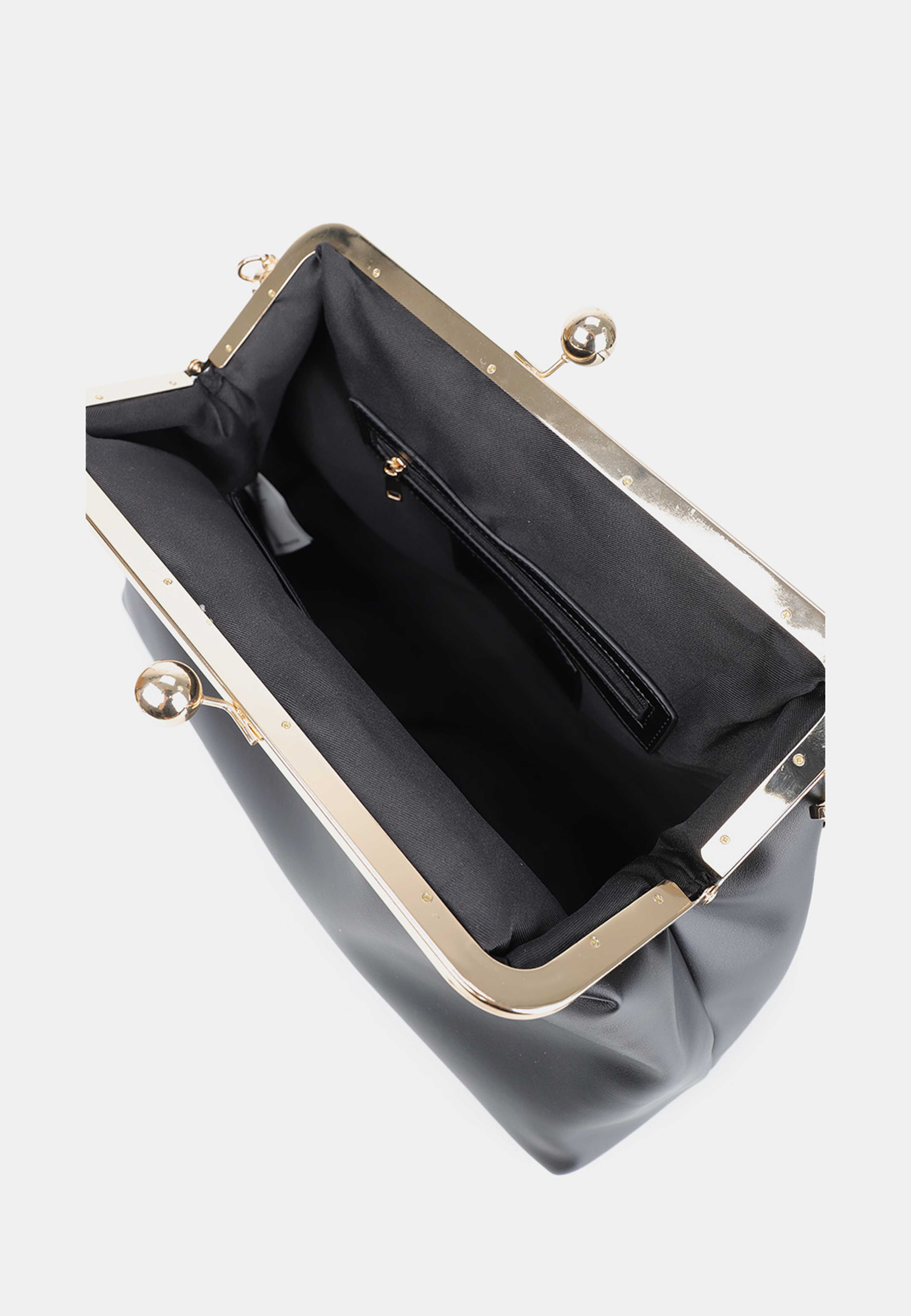 Kuvertväska BOO big clutch, från Carin Wester, i färgen Black. Klicka för att öppna bilden i stort format