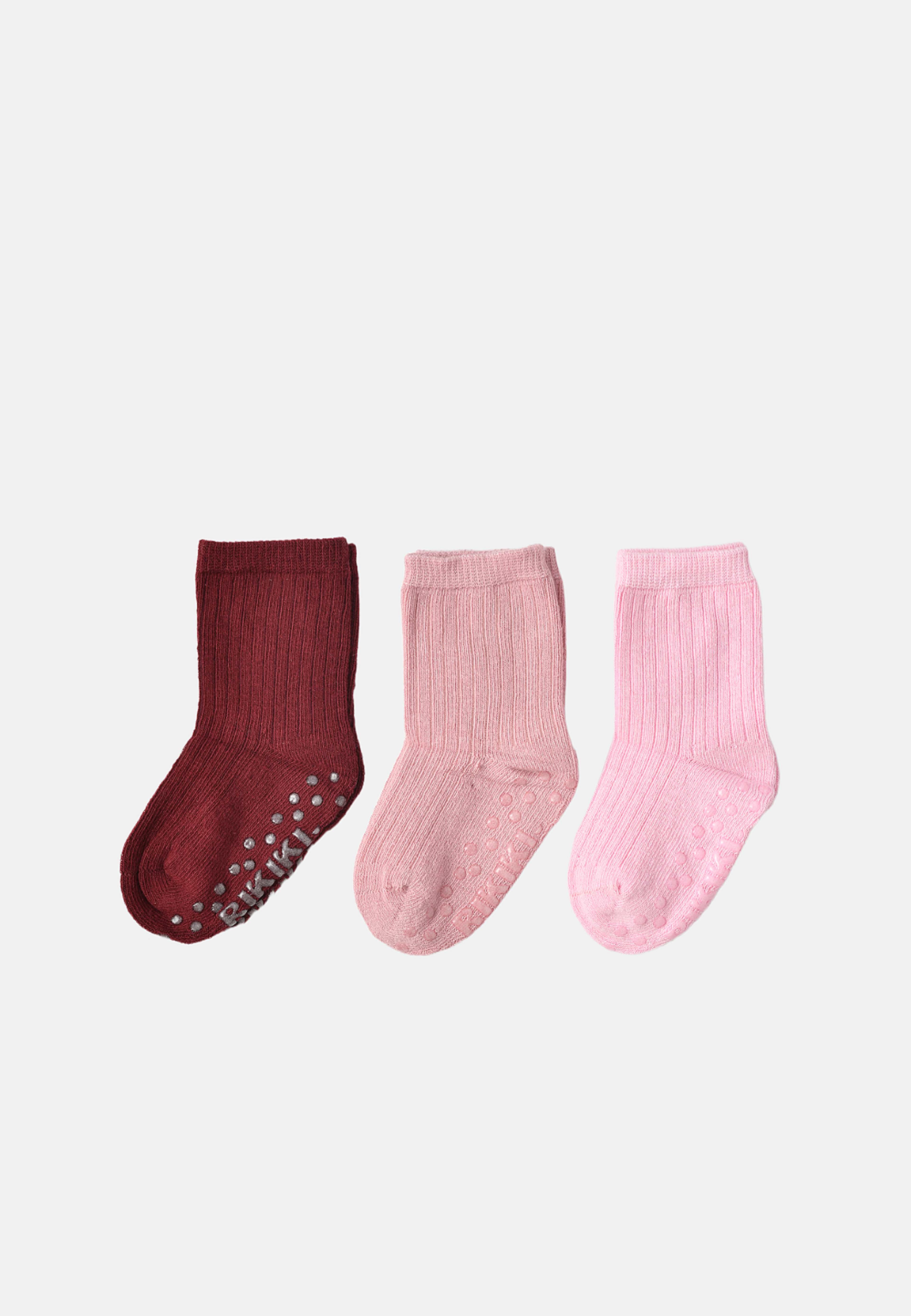 Babystrumpor med halkskydd, 3-pack, från RIKIKI, i färgen Pink. Klicka för att öppna bilden i stort format