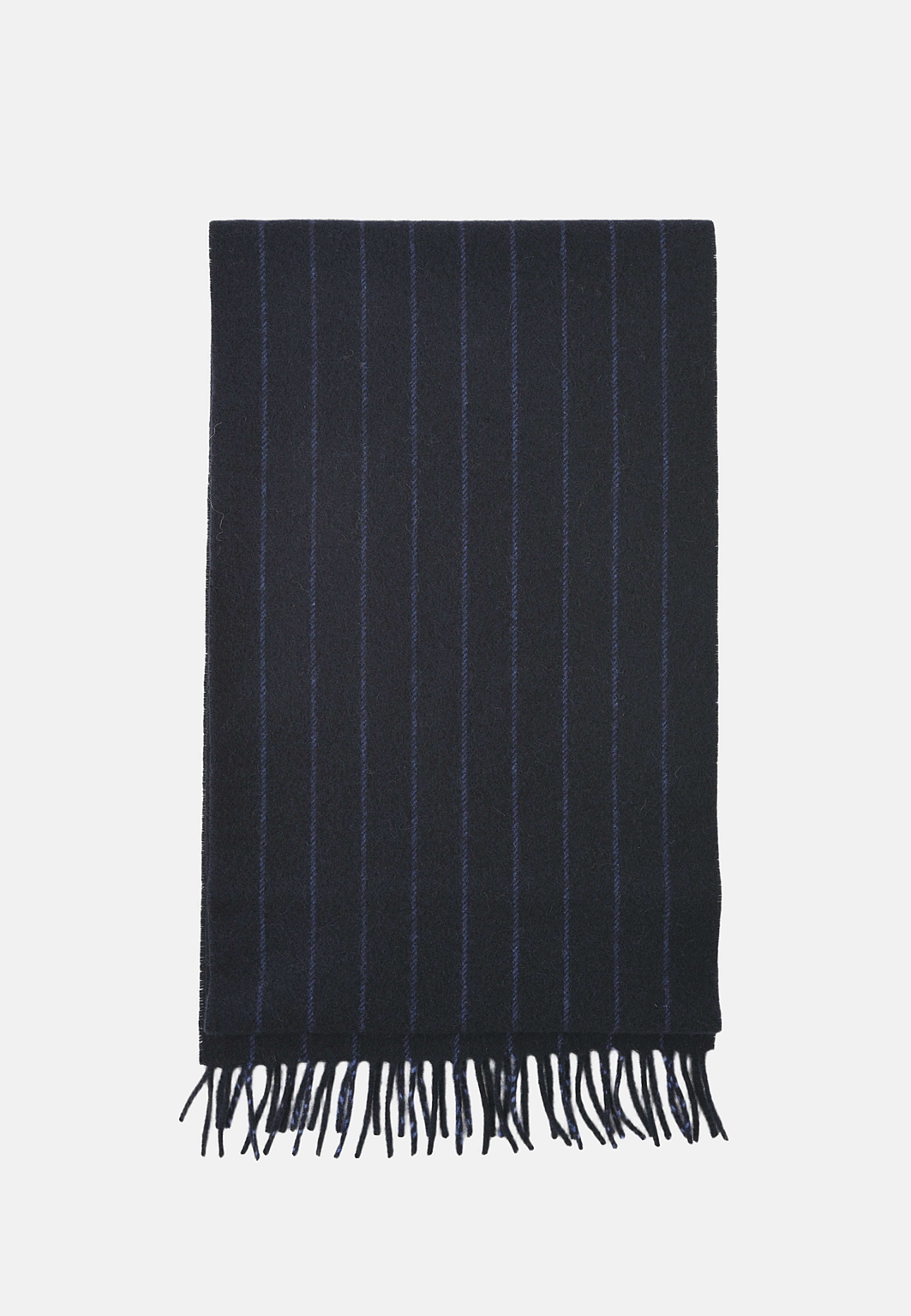 Halsduk i ull SEBASTIAN, från NORVIE, i färgen Navy Stripe. Klicka för att öppna bilden i stort format