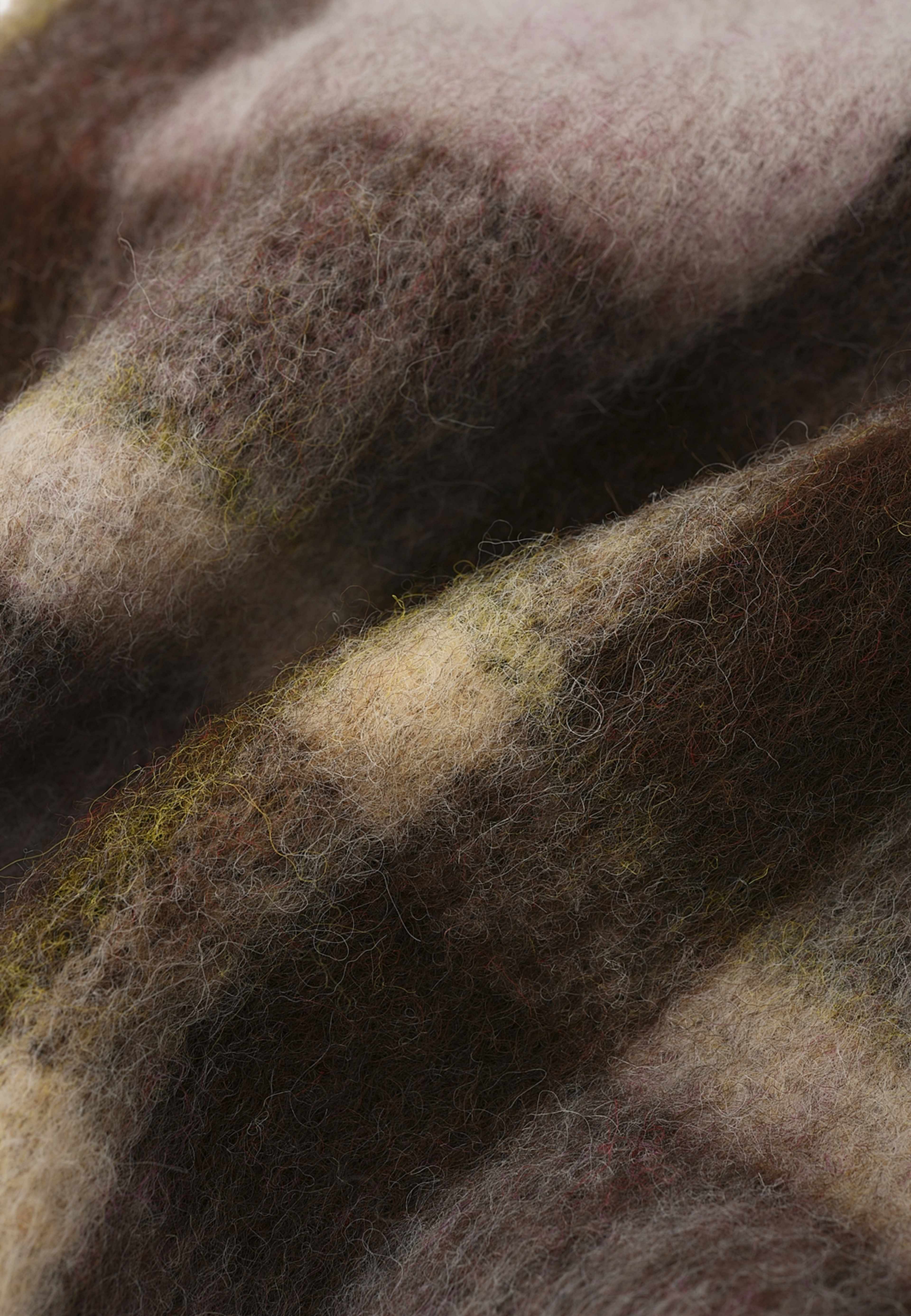 Halsduk SIENNA, från Carin Wester, i färgen Light Pink. Klicka för att öppna bilden i stort format