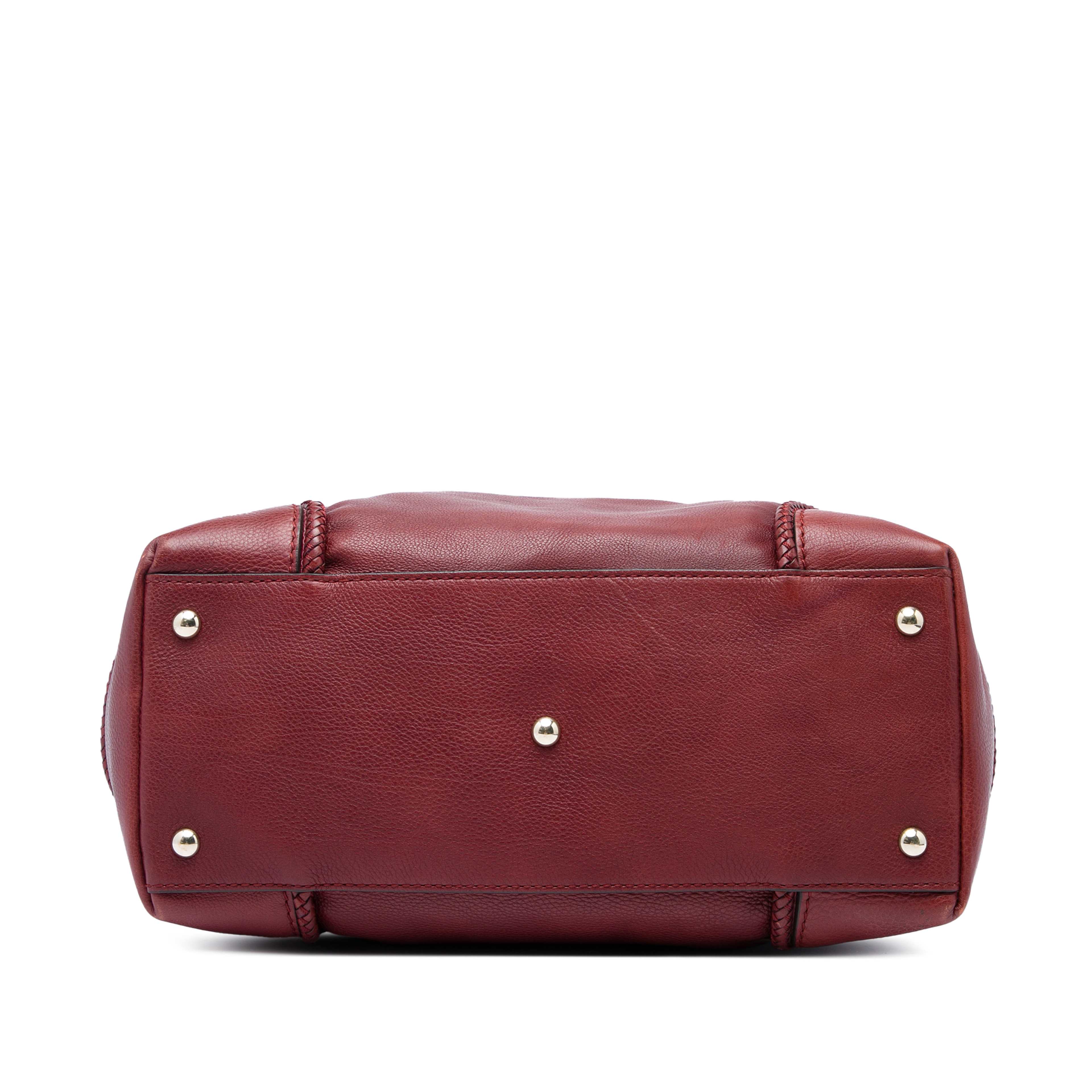Gucci Calfskin Marrakech Tote, från Luxclusif, i färgen röd. Klicka för att öppna bilden i stort format