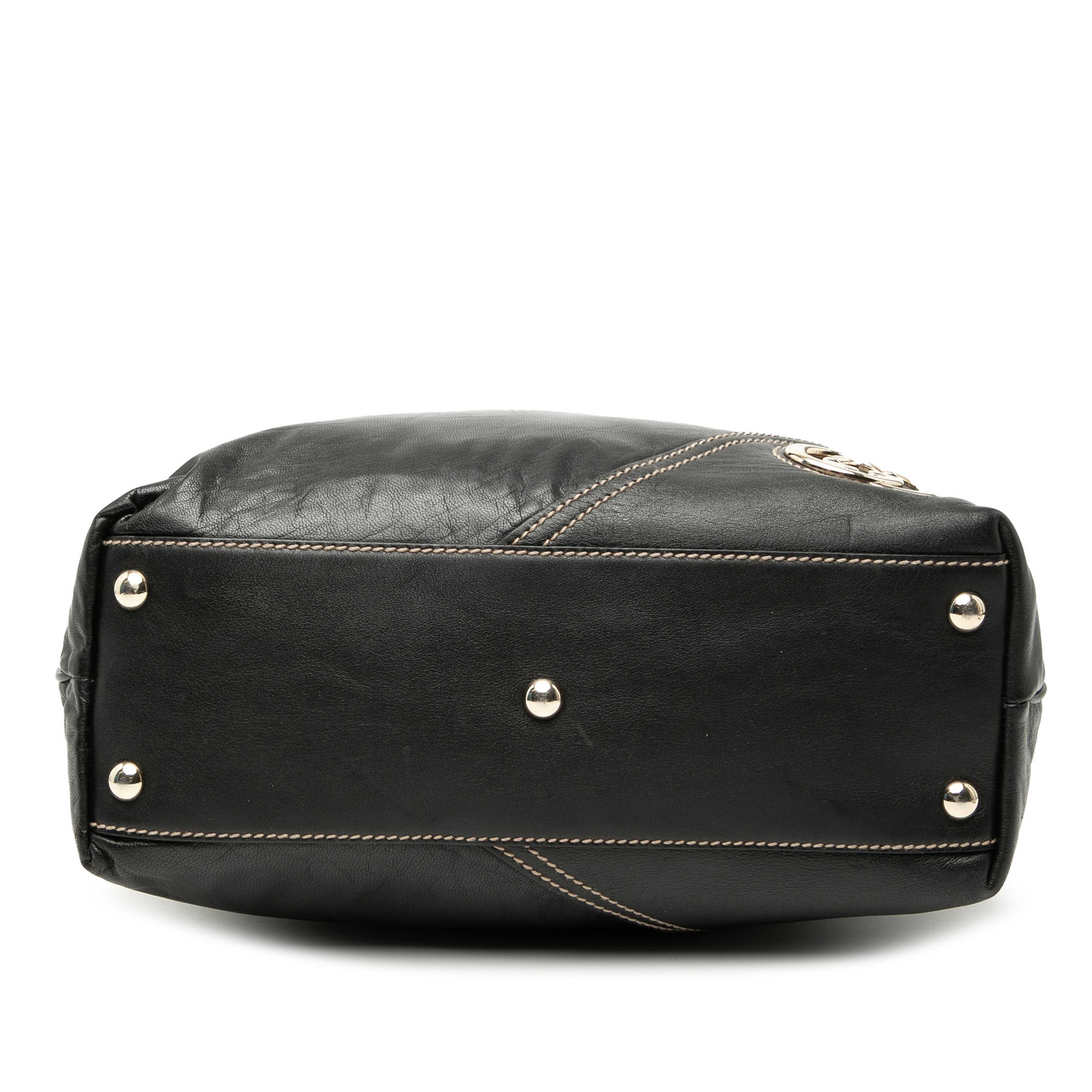 Gucci Leather Britt Tote, från Luxclusif, i färgen svart. Klicka för att öppna bilden i stort format