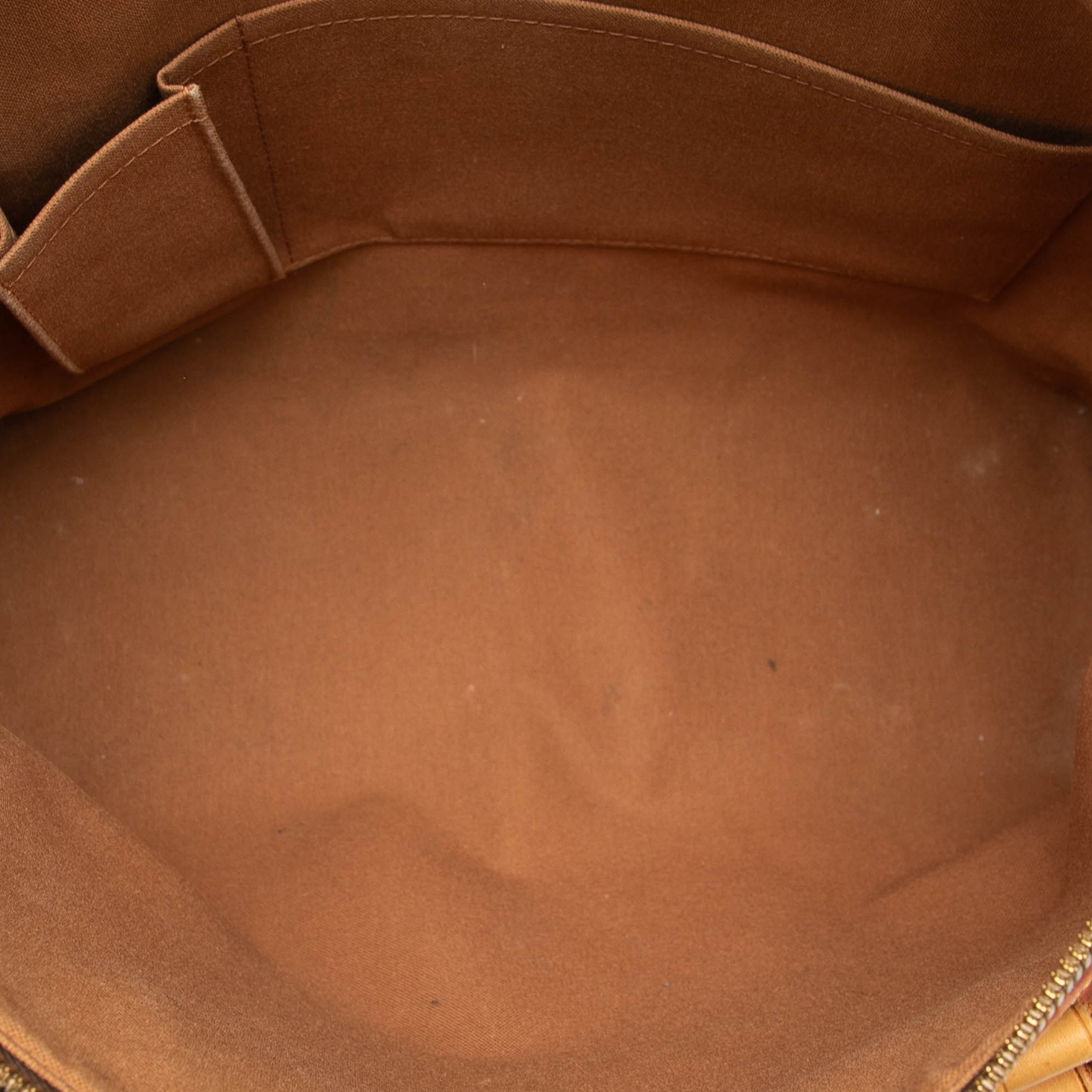 Louis Vuitton Monogram Lockit Horizontal, från Luxclusif, i färgen brown. Klicka för att öppna bilden i stort format