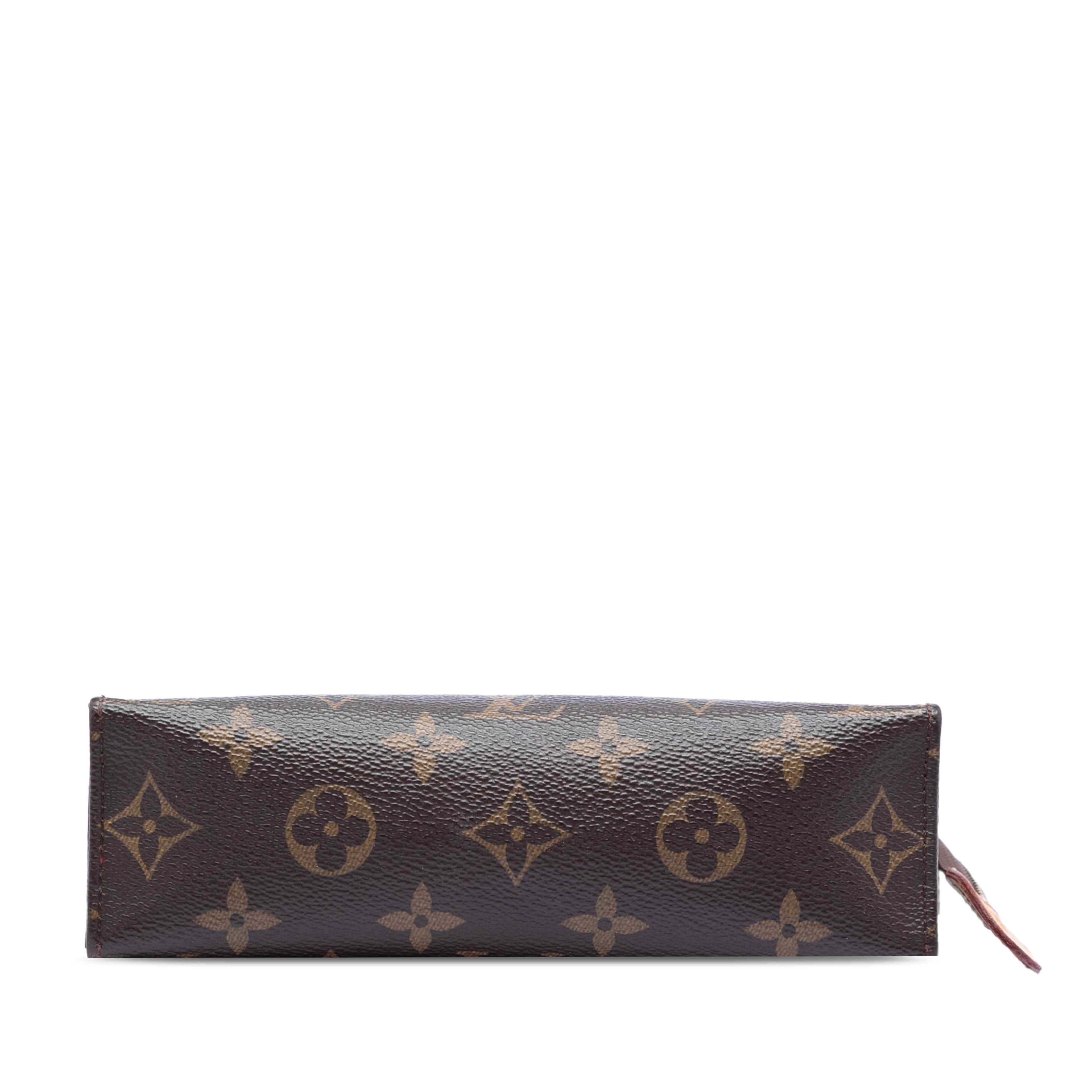 Louis Vuitton Monogram Toiletry Pouch 19, från Luxclusif, i färgen brown. Klicka för att öppna bilden i stort format