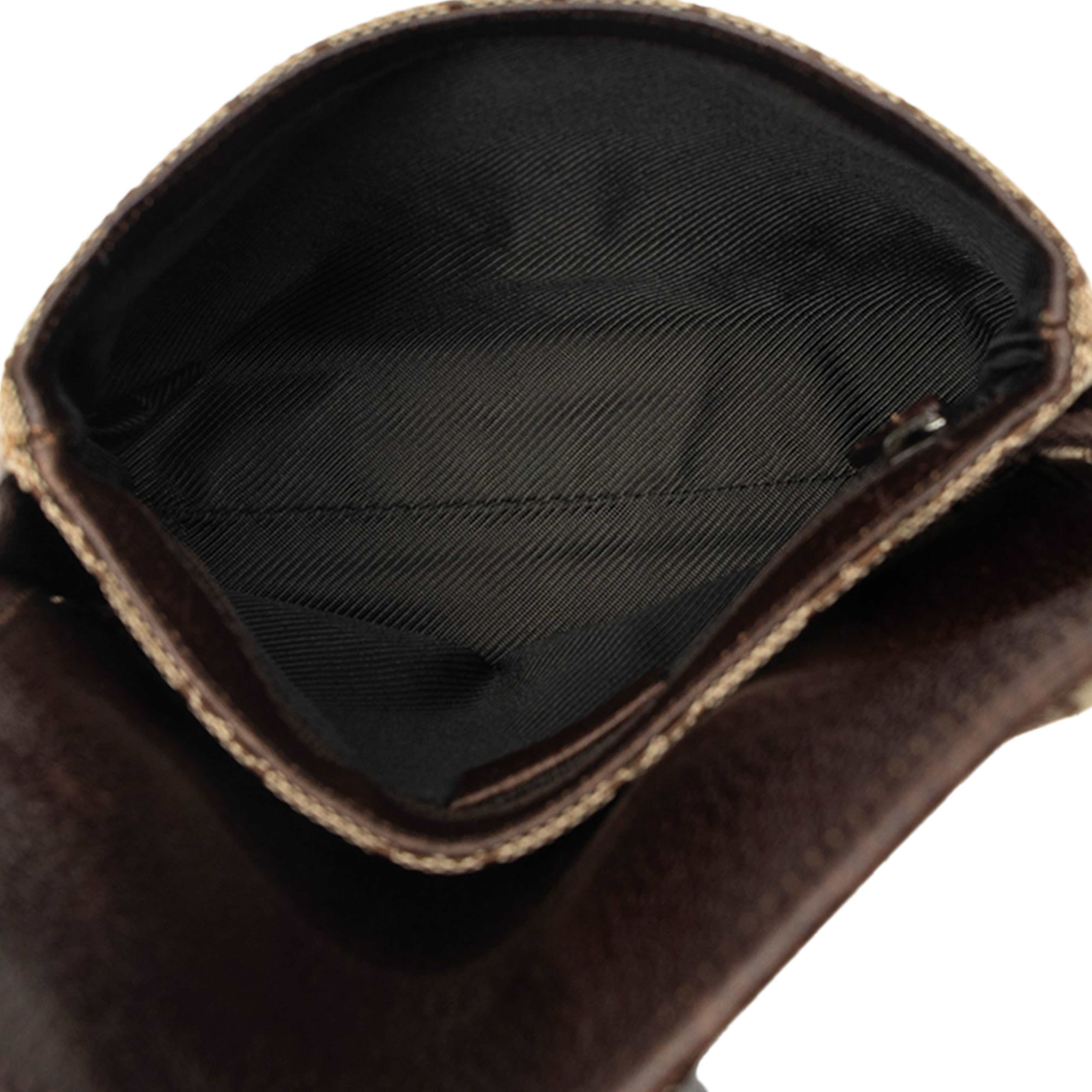 Gucci Gg Canvas Jackie Belt Bag, från Luxclusif, i färgen beige. Klicka för att öppna bilden i stort format