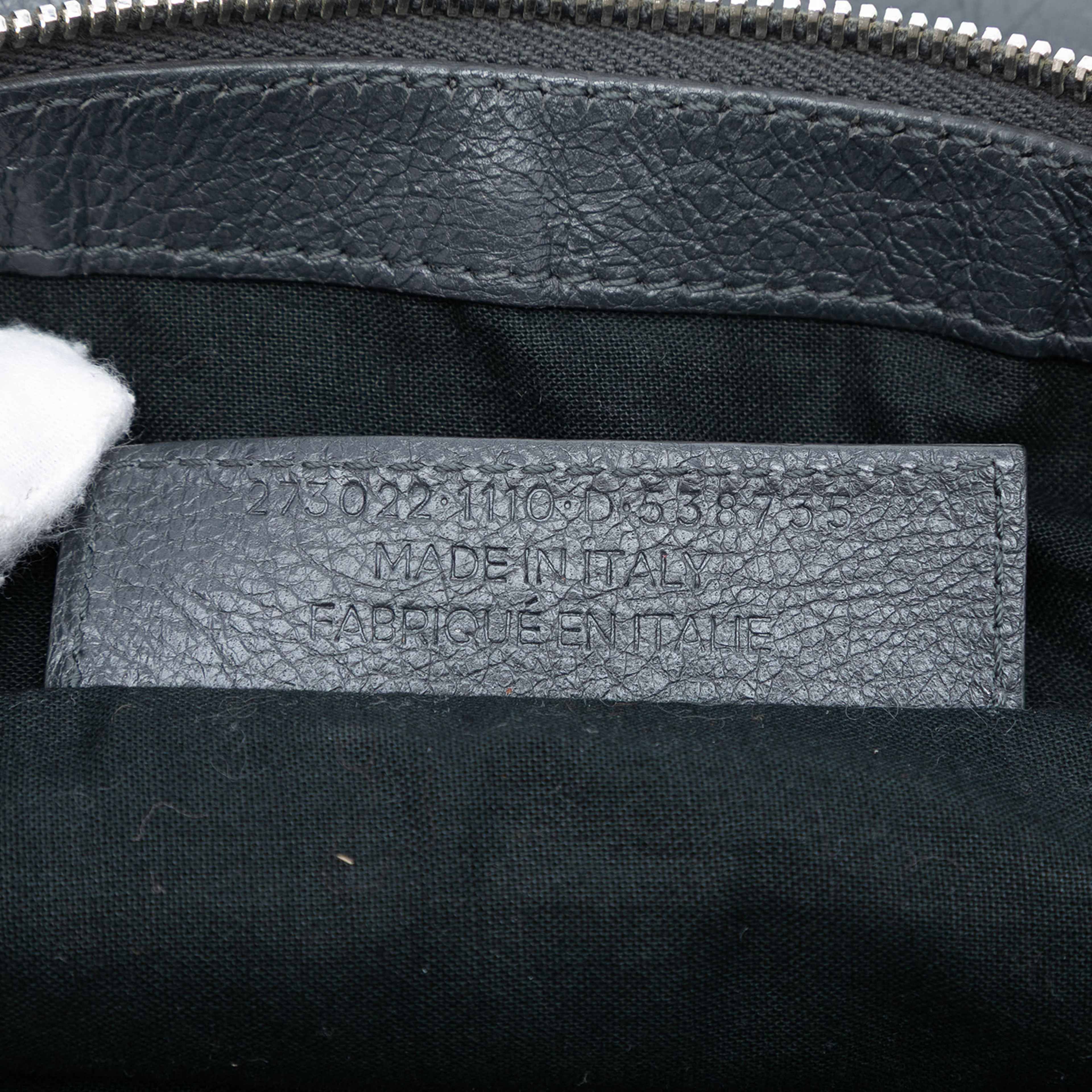 Balenciaga Lambskin Motocross Classic Clip M Clutch, från Luxclusif, i färgen dark gray. Klicka för att öppna bilden i stort format