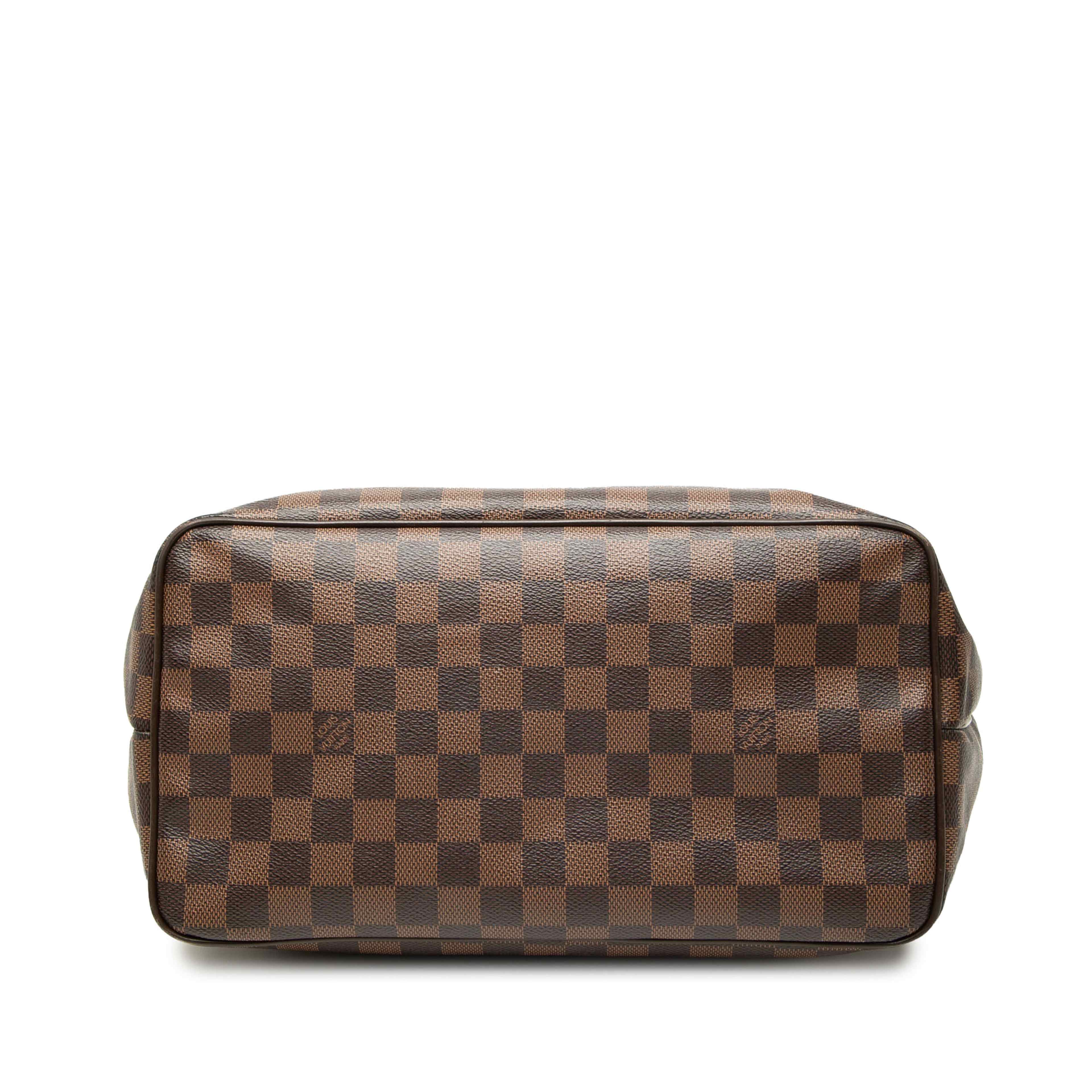 Louis Vuitton Damier Ebene Westminster Gm, från Luxclusif, i färgen brown. Klicka för att öppna bilden i stort format