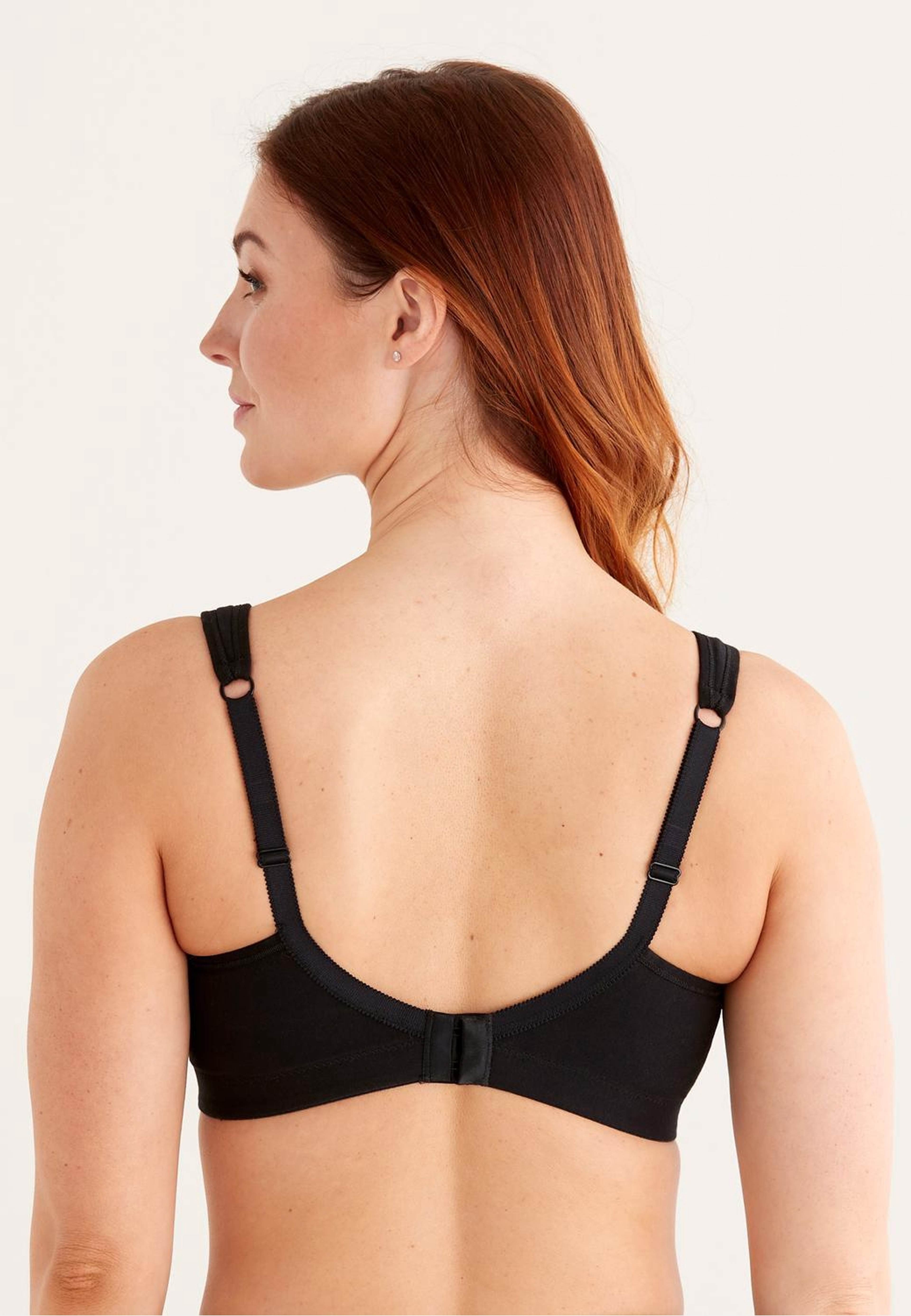 True Beauty Bh Utan Bygel, Fairtrade, från Swegmark, i färgen black. Klicka för att öppna bilden i stort format