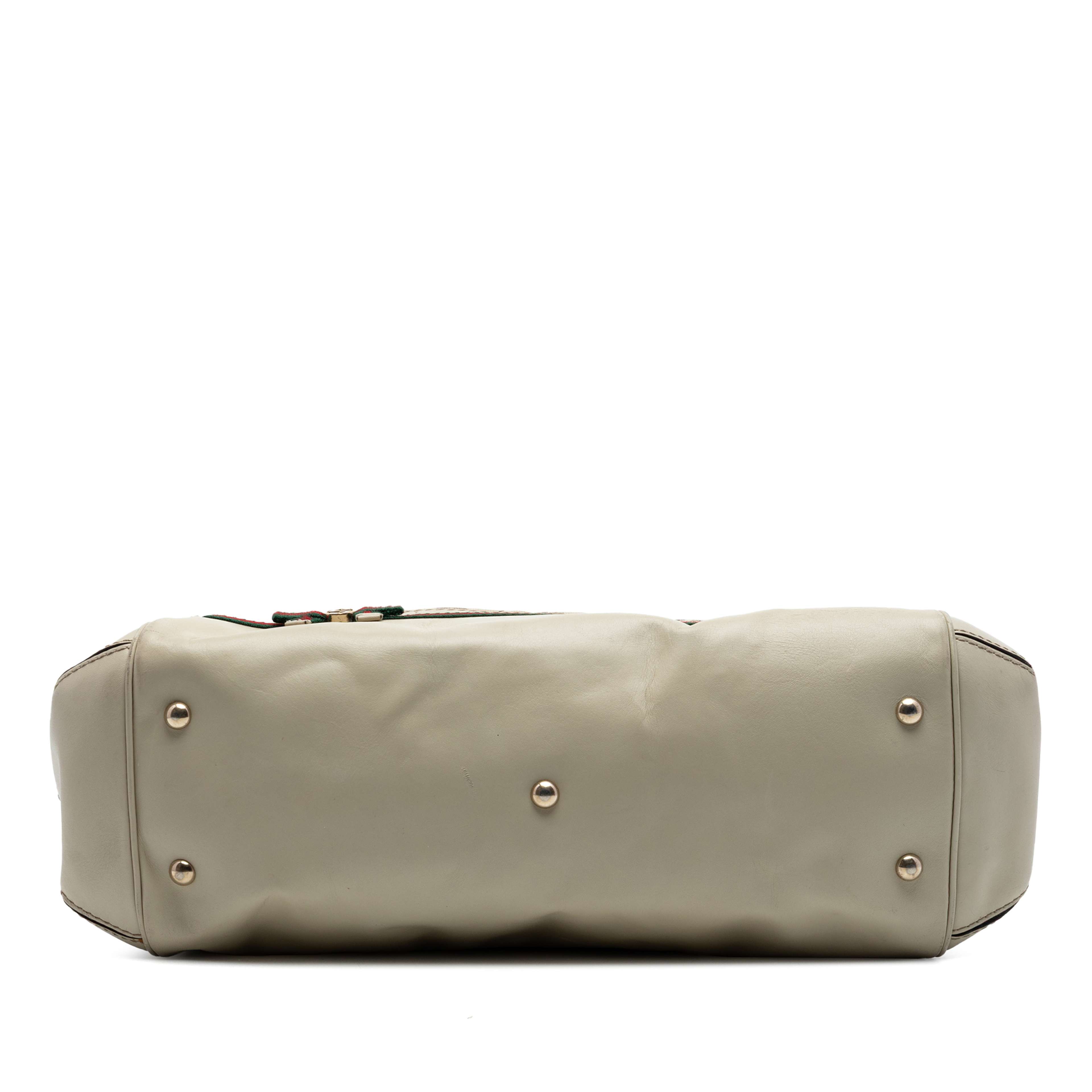 Gucci Gg Canvas Web Mayfair Satchel, från Luxclusif, i färgen beige. Klicka för att öppna bilden i stort format