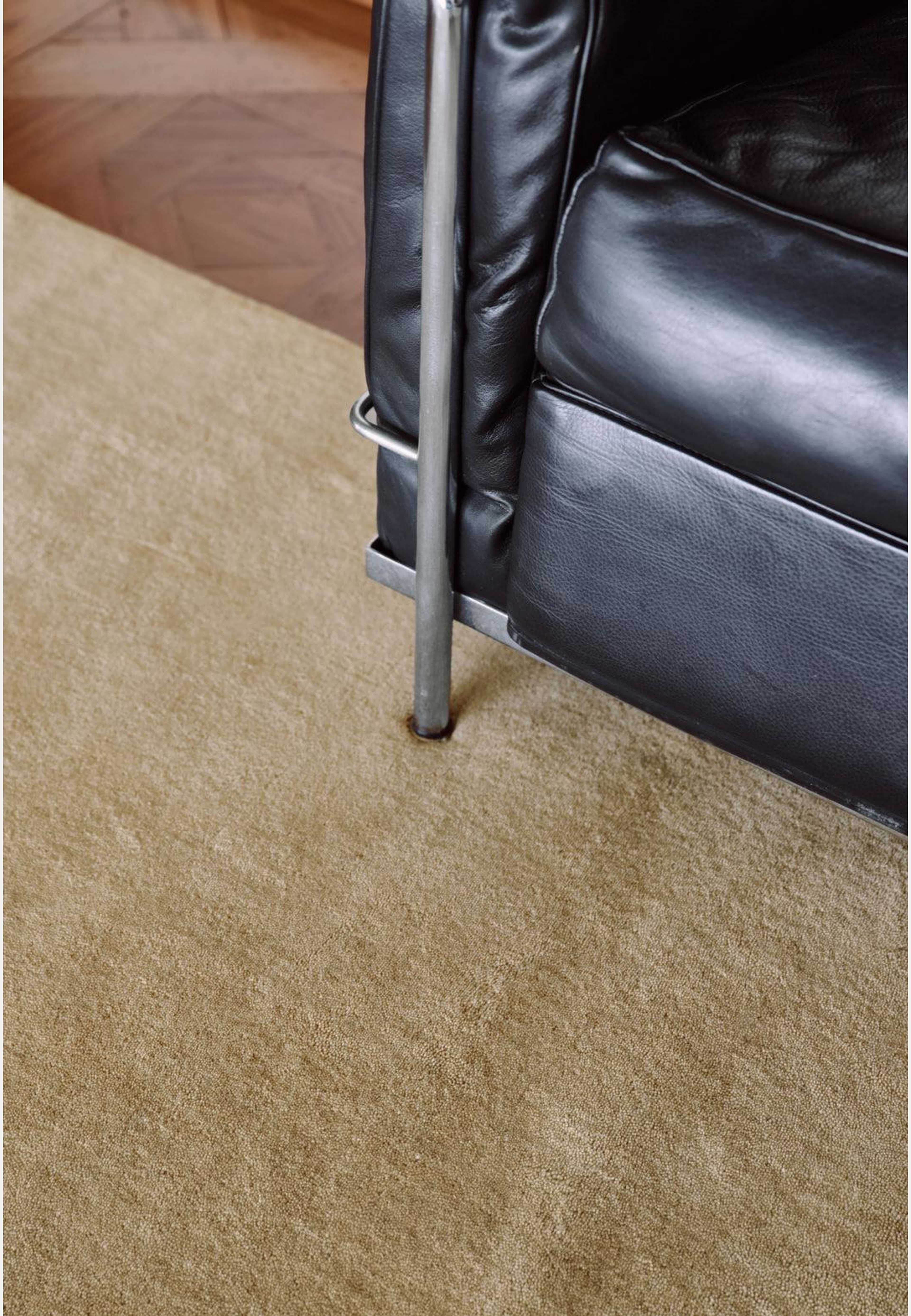 Classic Solid Wool Soft Yellow, från Layered, i färgen soft yellow. Klicka för att öppna bilden i stort format