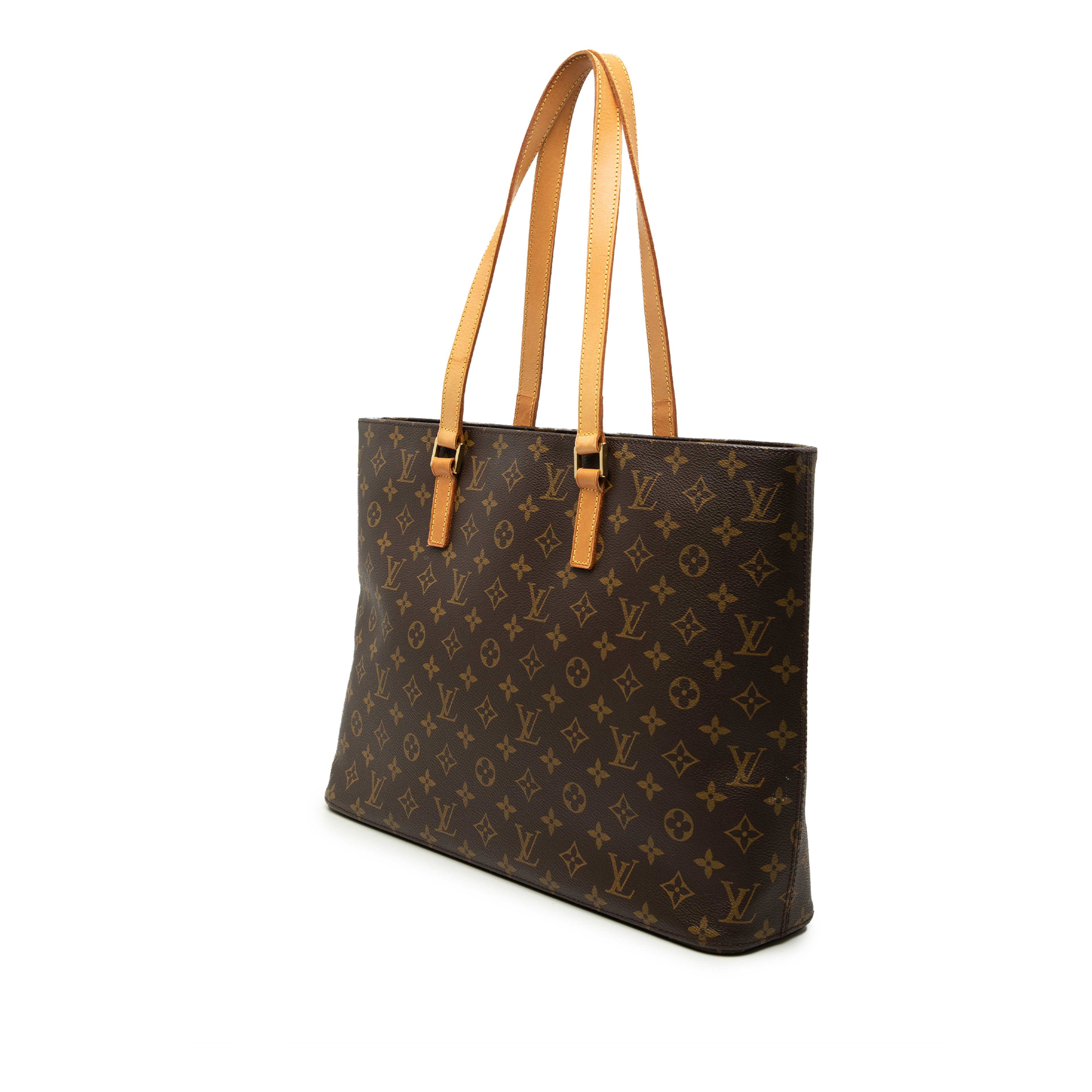 Louis Vuitton Monogram Luco, från Luxclusif, i färgen brown. Klicka för att öppna bilden i stort format