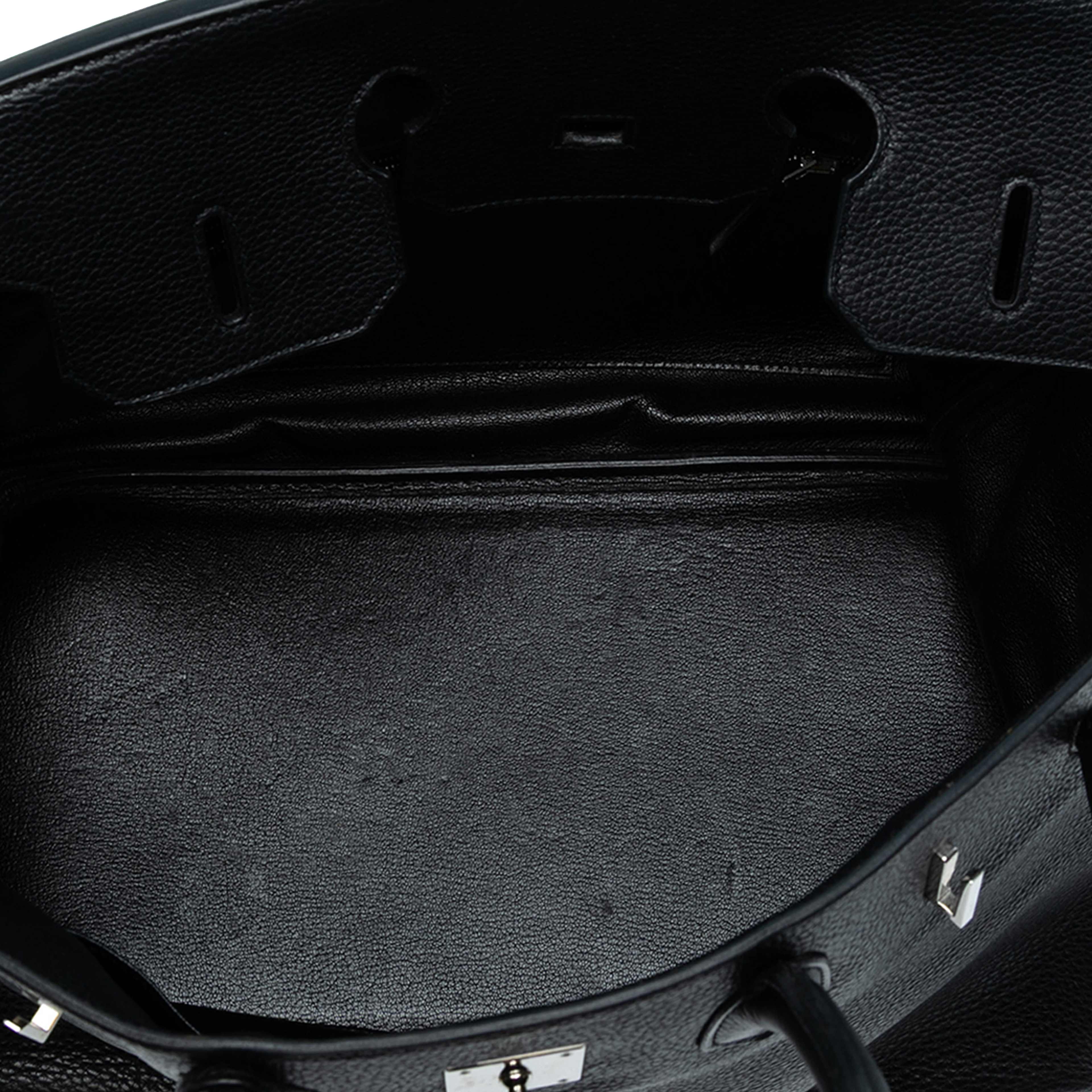 Hermès Togo Birkin Retourne 35, från Luxclusif, i färgen black. Klicka för att öppna bilden i stort format