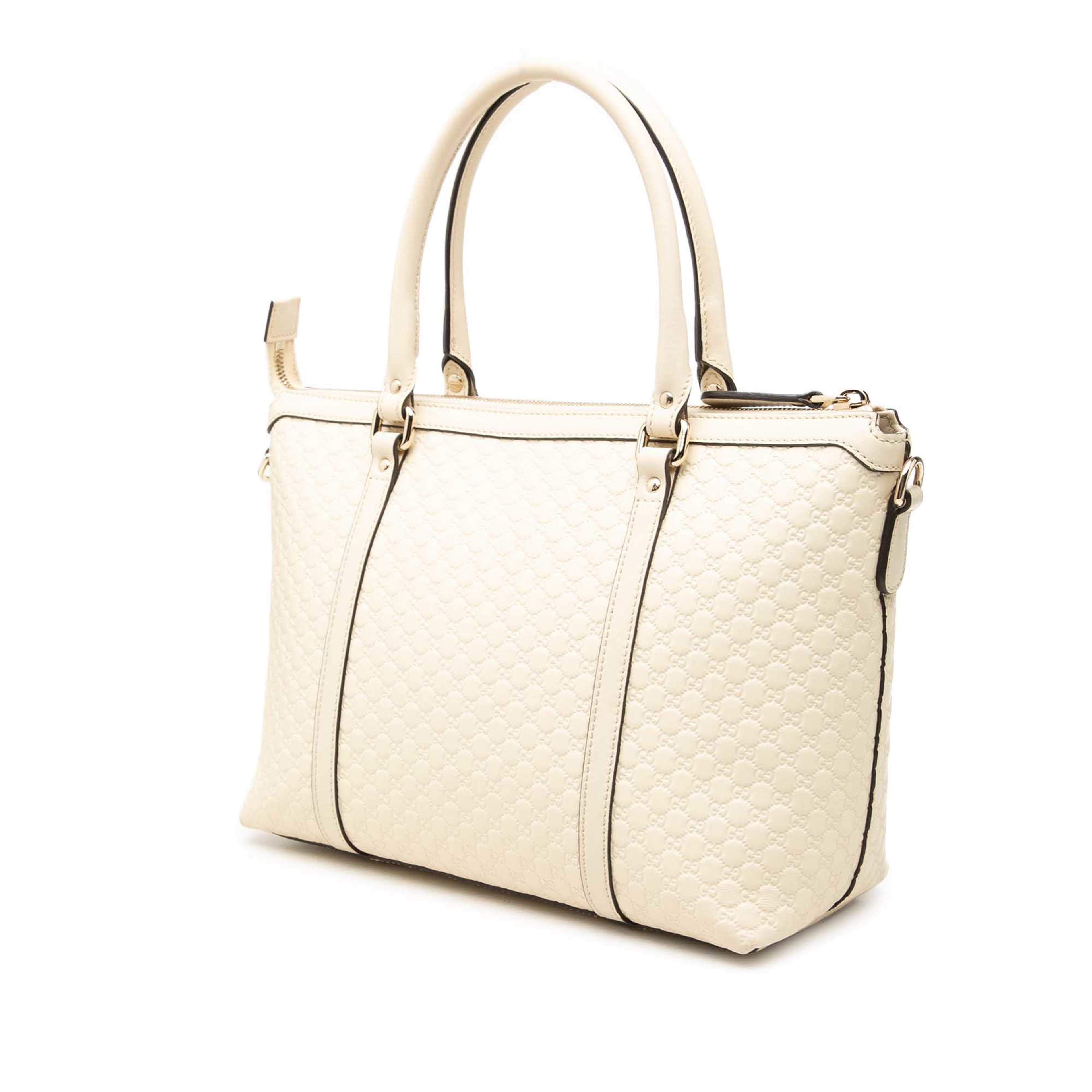 Gucci Small Microguccissima Joy Satchel, från Luxclusif, i färgen vit. Klicka för att öppna bilden i stort format