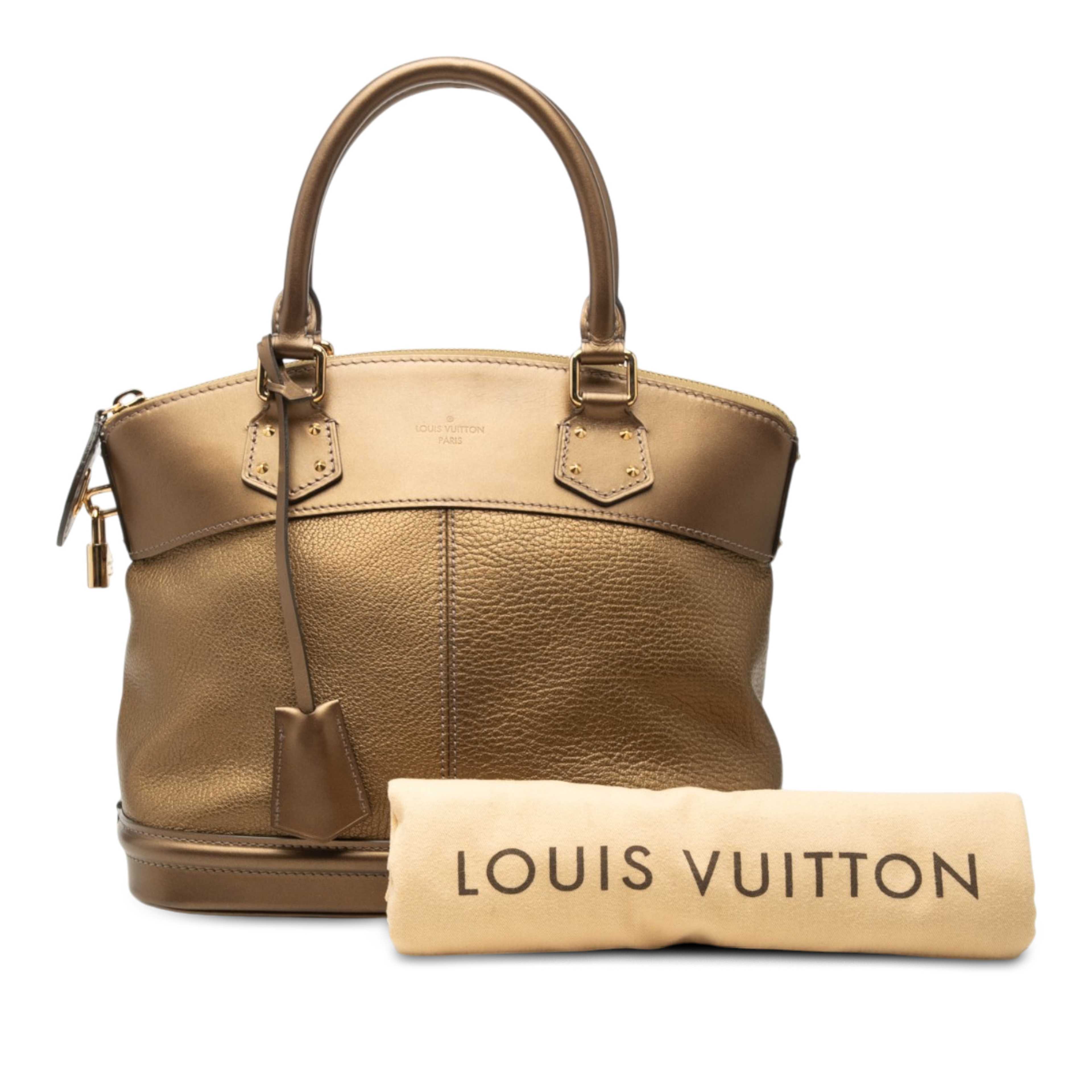 Louis Vuitton Suhali Lockit Pm, från Luxclusif, i färgen brun. Klicka för att öppna bilden i stort format