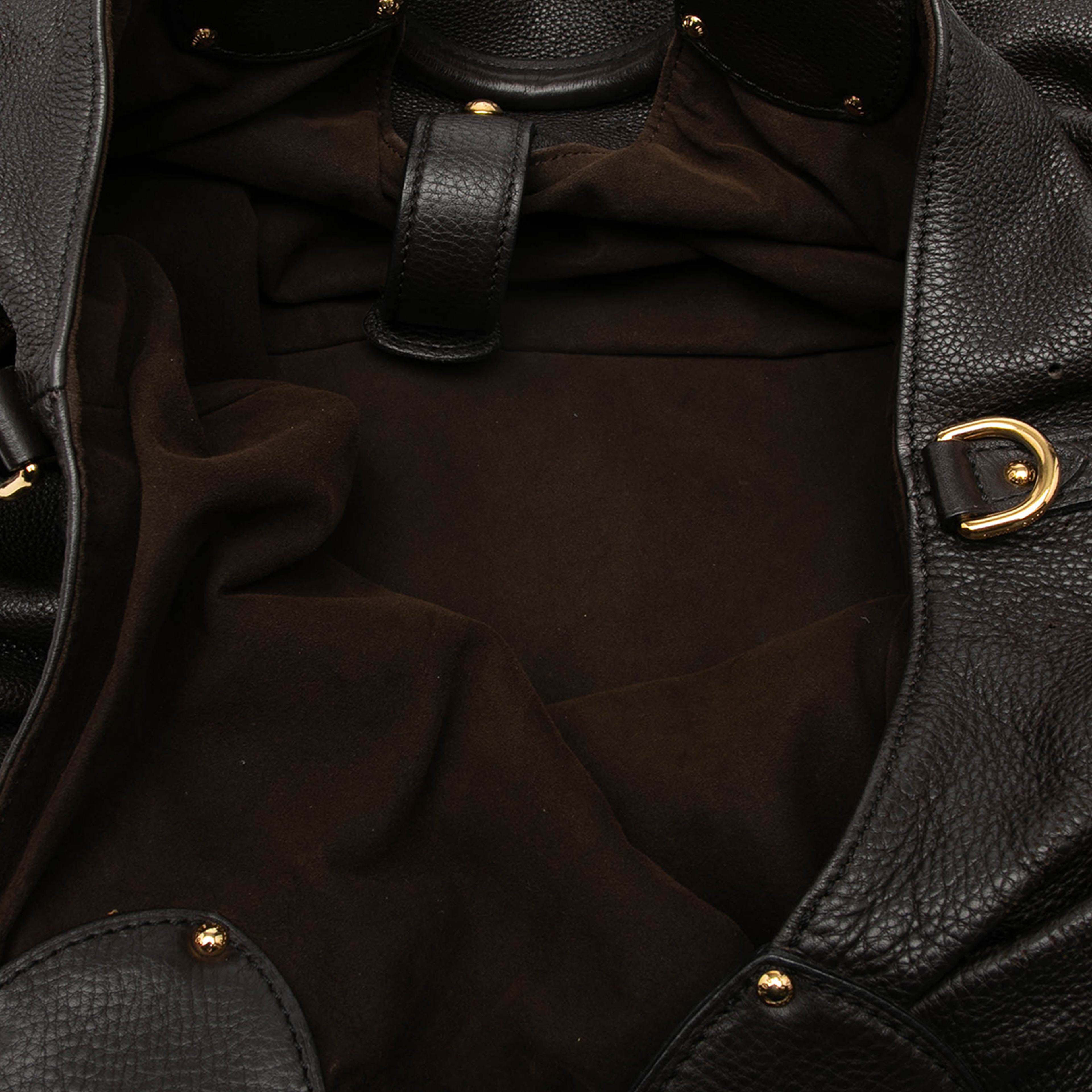 Louis Vuitton Monogram Mahina Xl, från Luxclusif, i färgen dark brown. Klicka för att öppna bilden i stort format