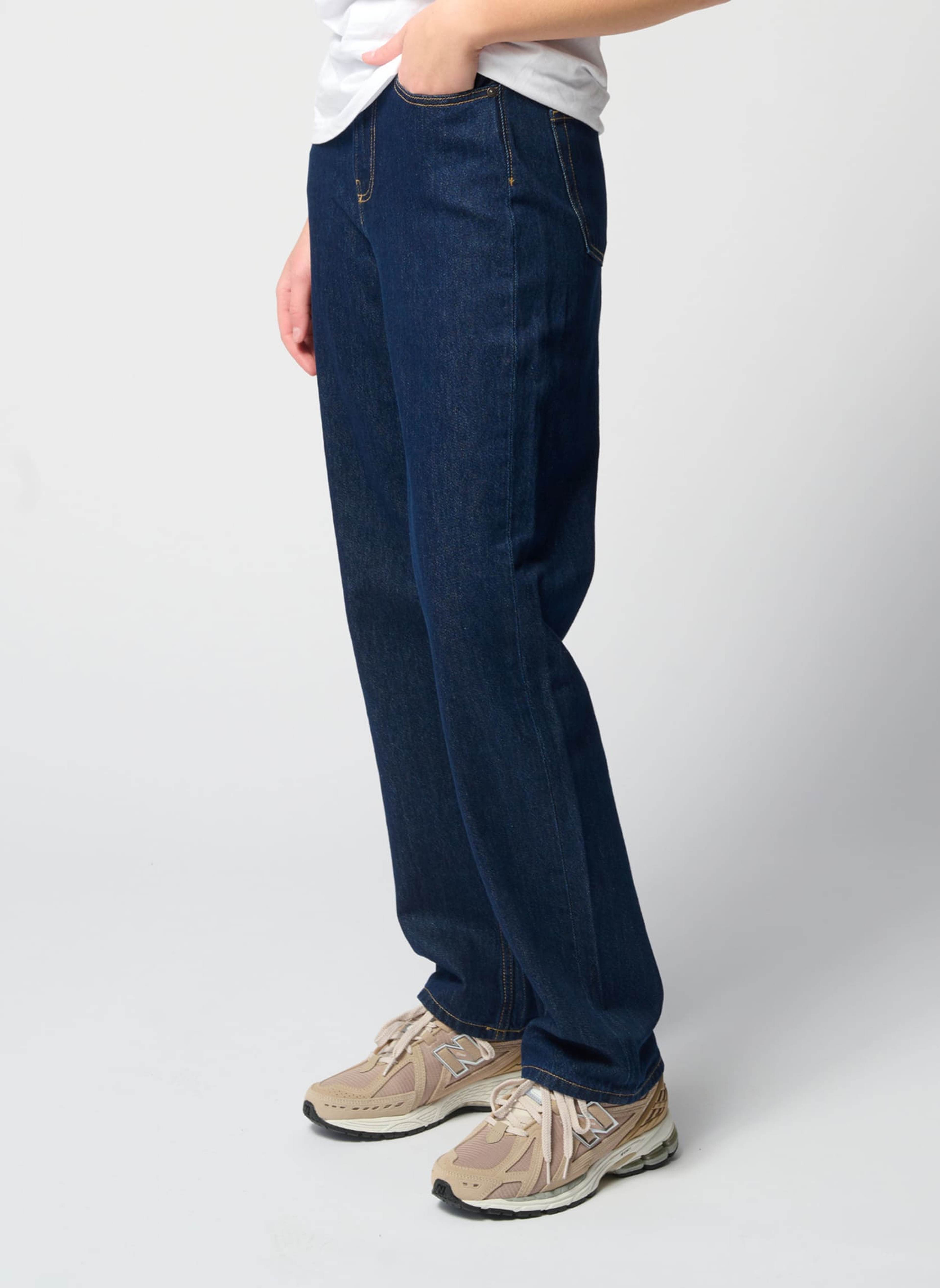Performance Loose Jeans