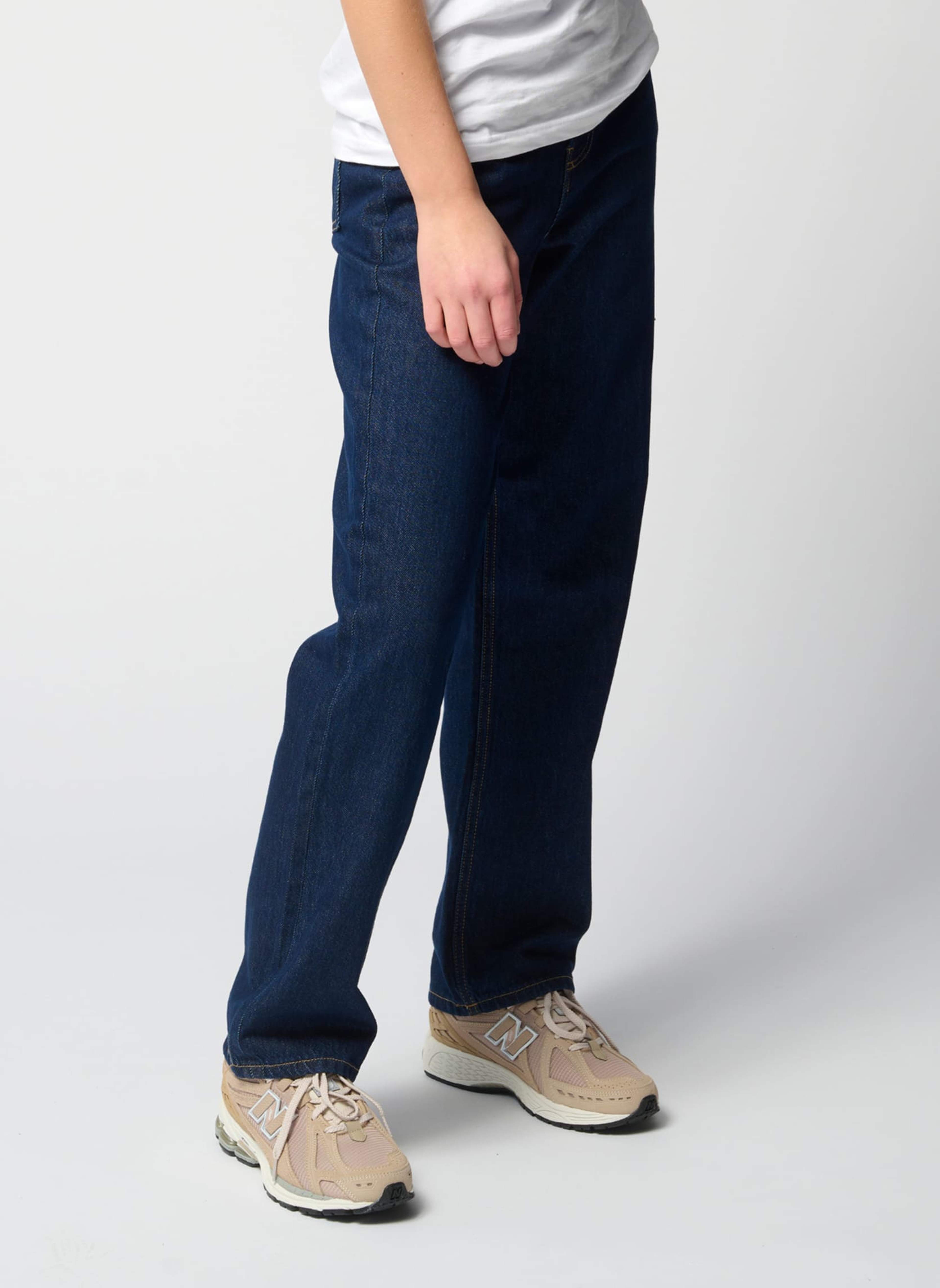 Performance Loose Jeans