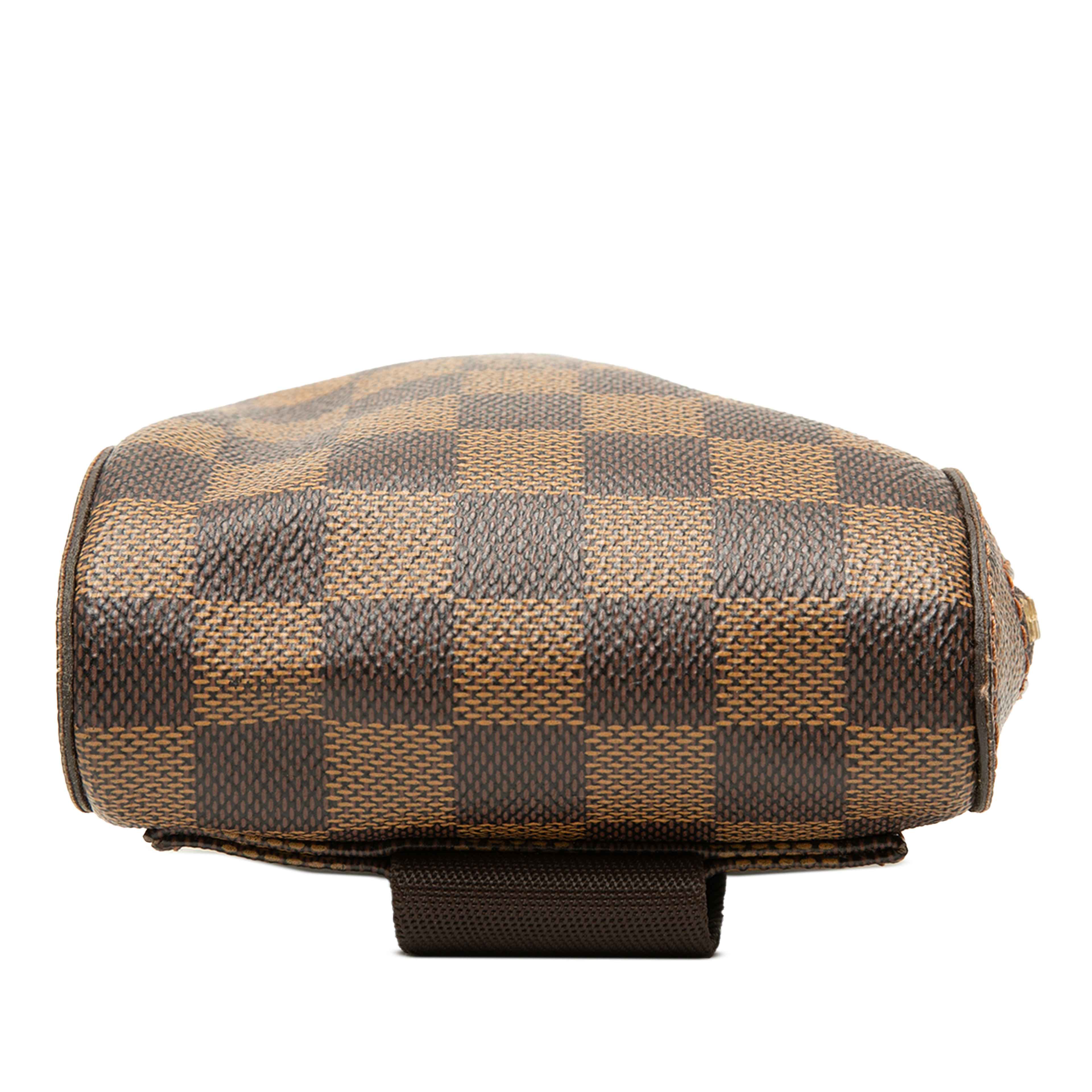 Louis Vuitton Damier Ebene Geronimos, från Luxclusif, i färgen brun. Klicka för att öppna bilden i stort format