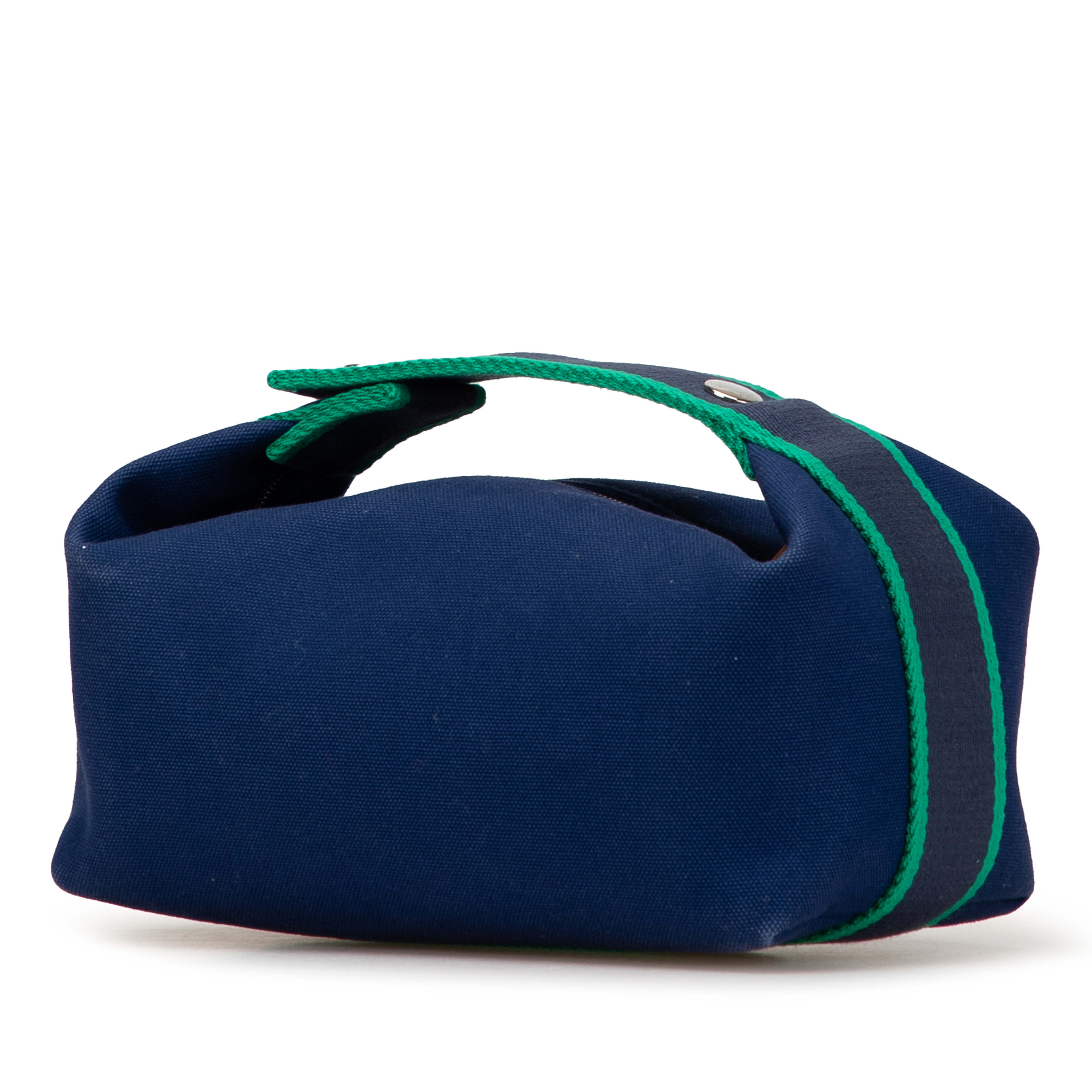 Hermès Small Canvas Bride A Brac Case, från Luxclusif, i färgen dark blue. Klicka för att öppna bilden i stort format