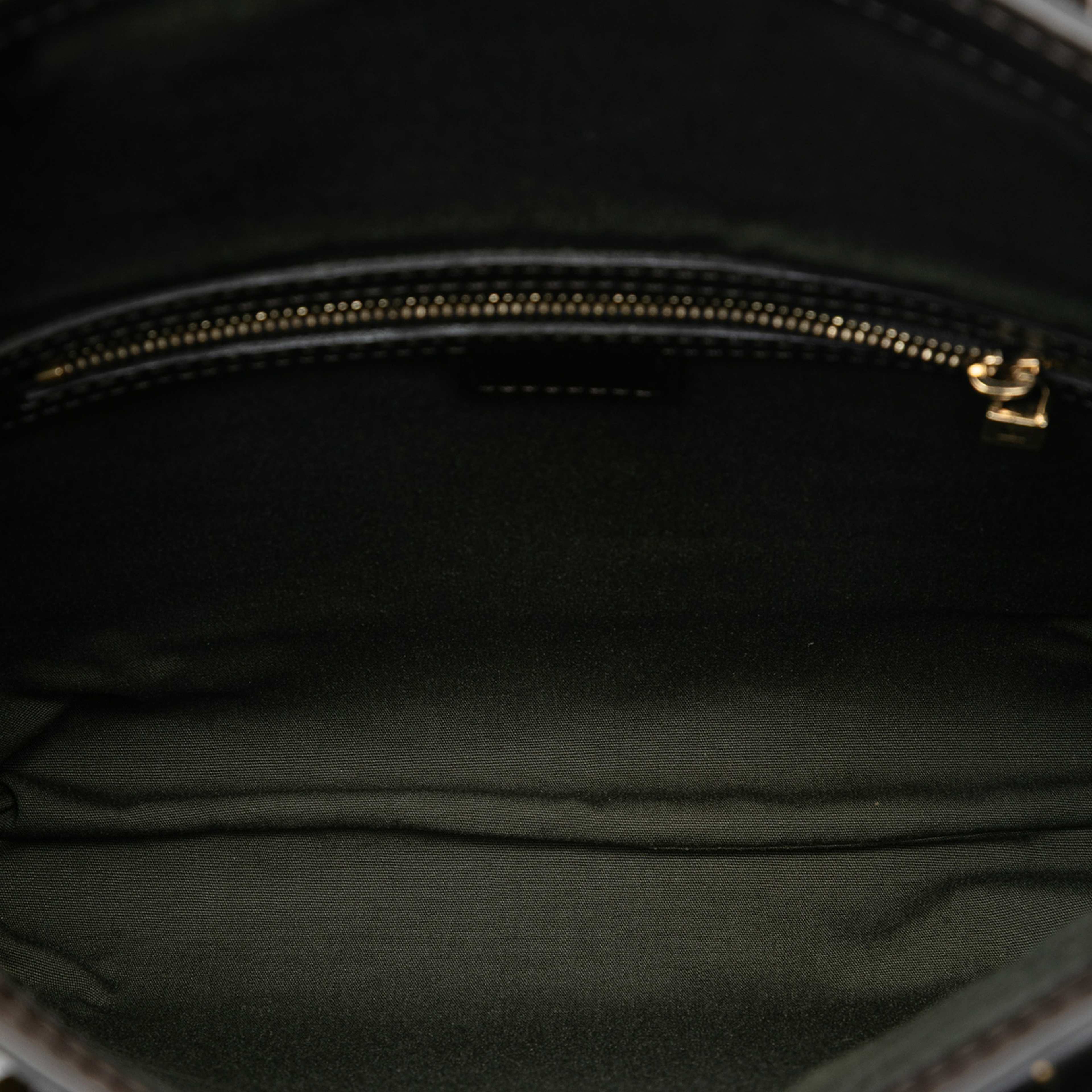 Louis Vuitton Monogram Mini Lin Francoise, från Luxclusif, i färgen green. Klicka för att öppna bilden i stort format