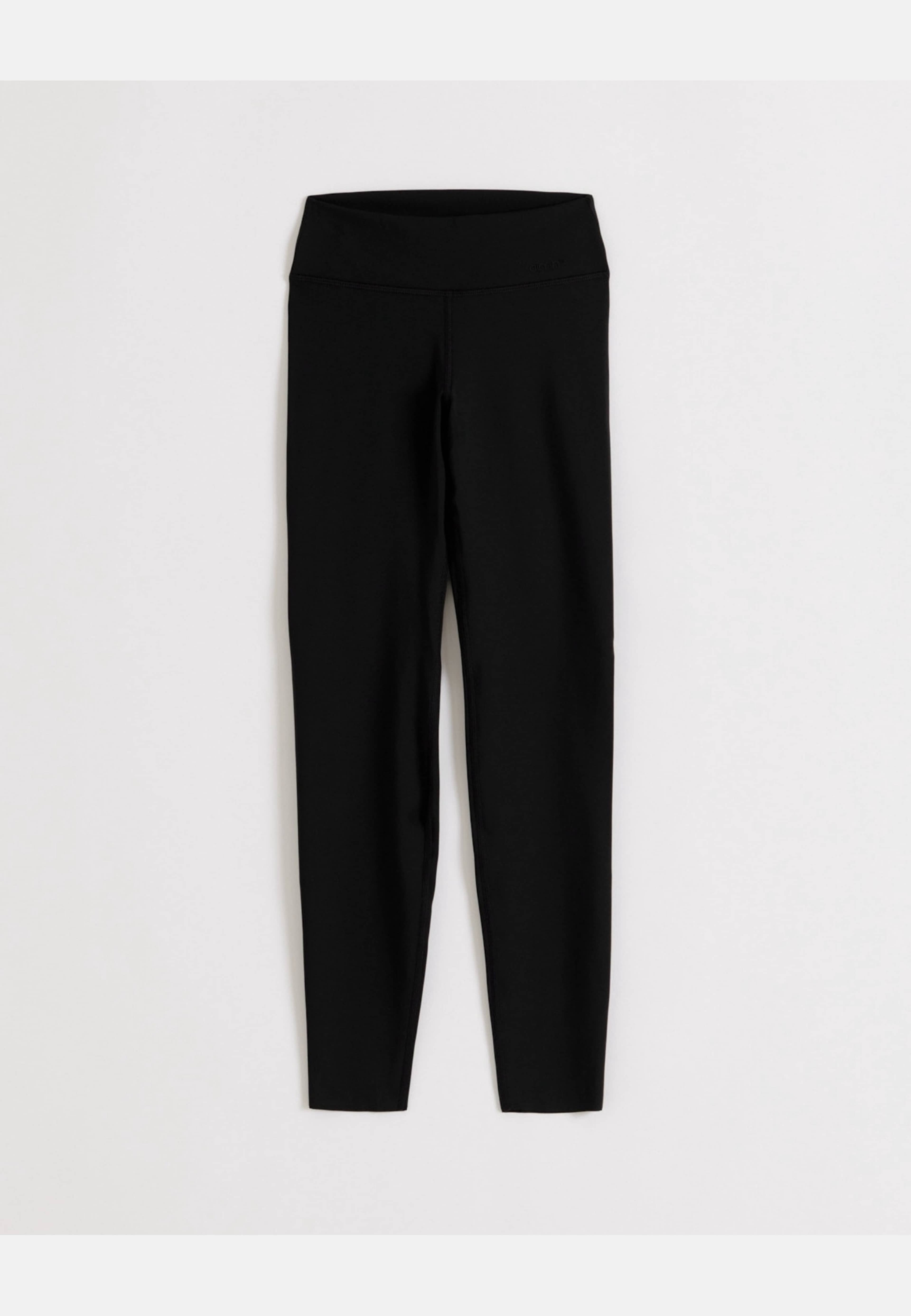 Sense Mid Waist Tights, från aim'n, i färgen black. Klicka för att öppna bilden i stort format