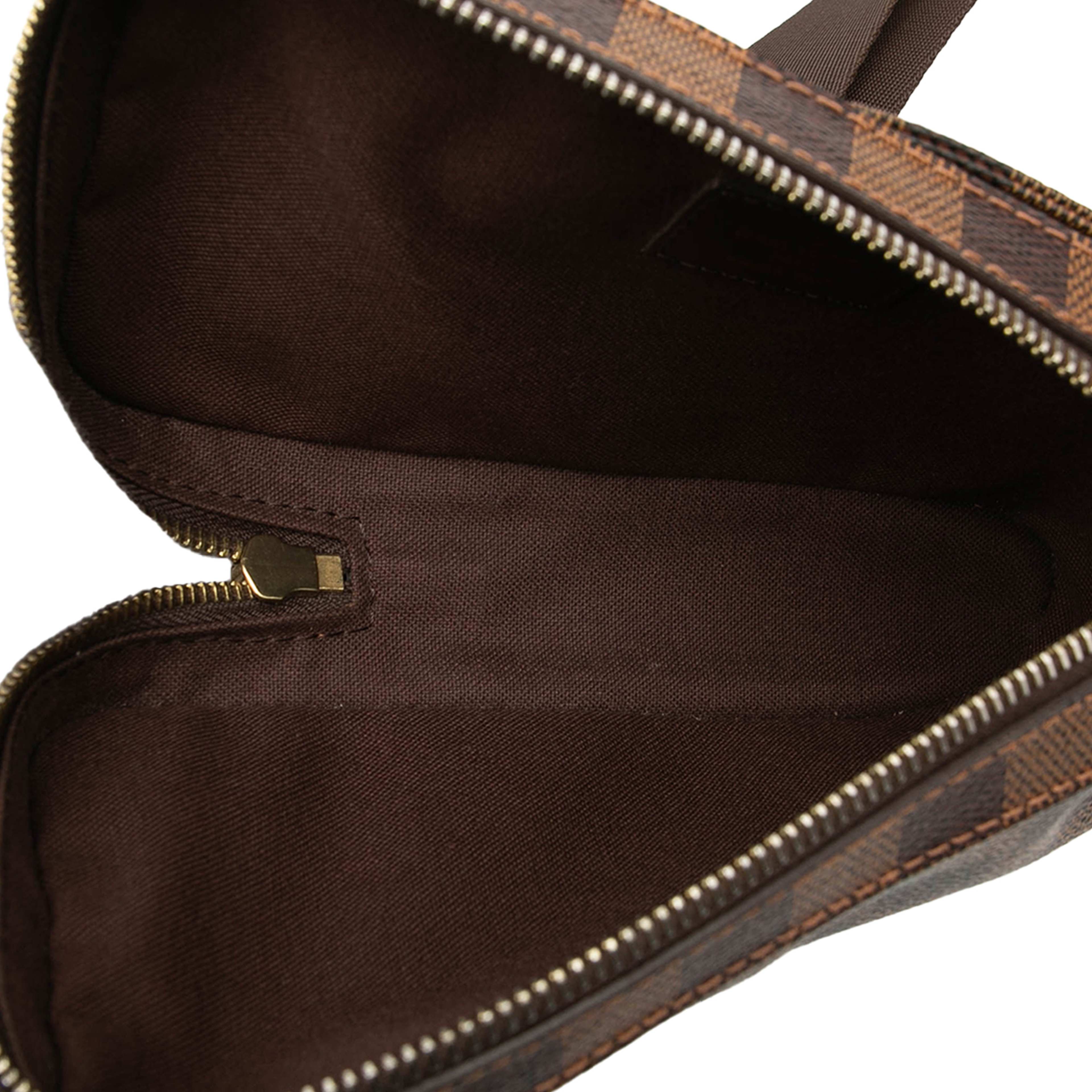 Louis Vuitton Damier Ebene Geronimos, från Luxclusif, i färgen brown. Klicka för att öppna bilden i stort format