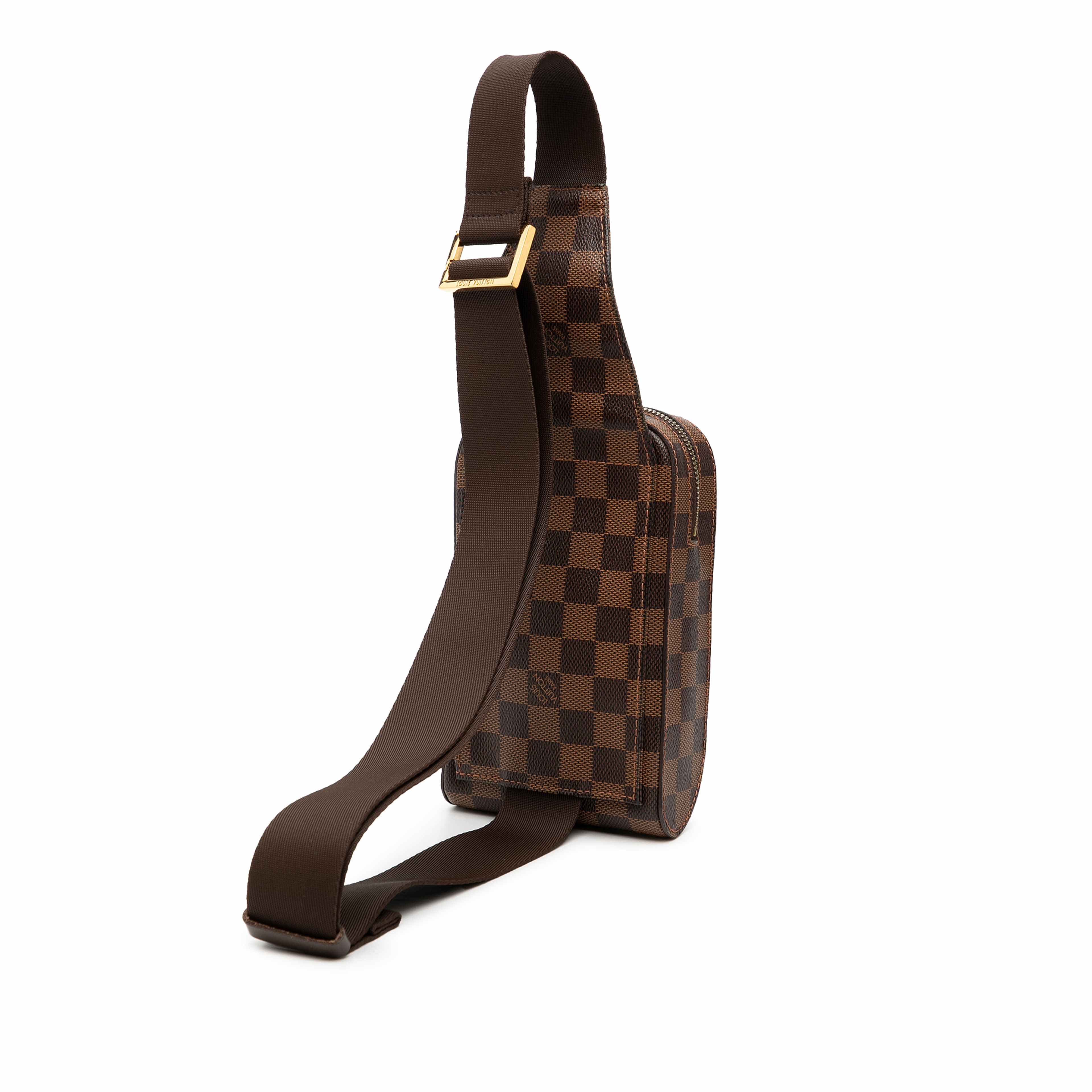 Louis Vuitton Damier Ebene Geronimos, från Luxclusif, i färgen brown. Klicka för att öppna bilden i stort format