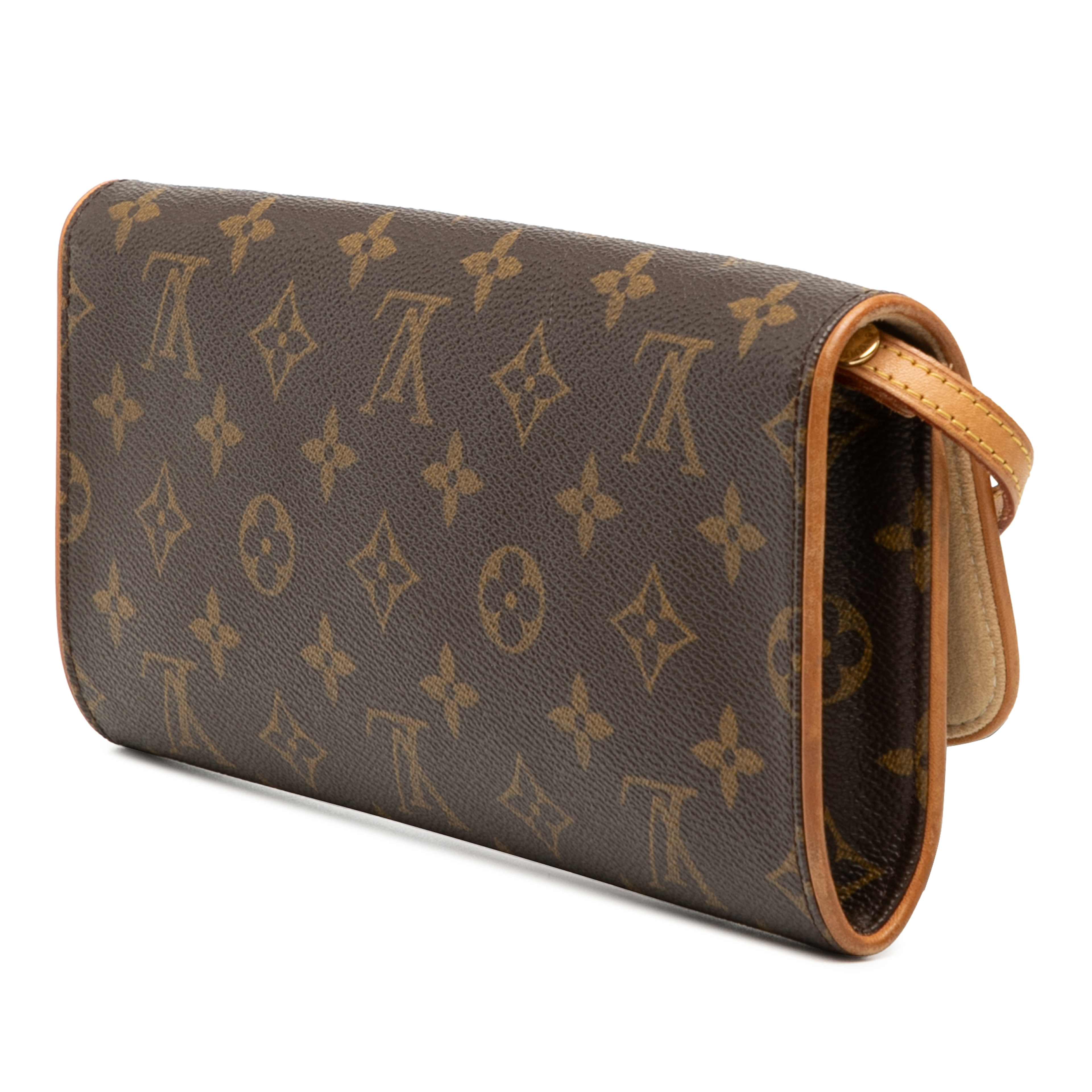 Louis Vuitton Monogram Pochette Twin Gm, från Luxclusif, i färgen brun. Klicka för att öppna bilden i stort format