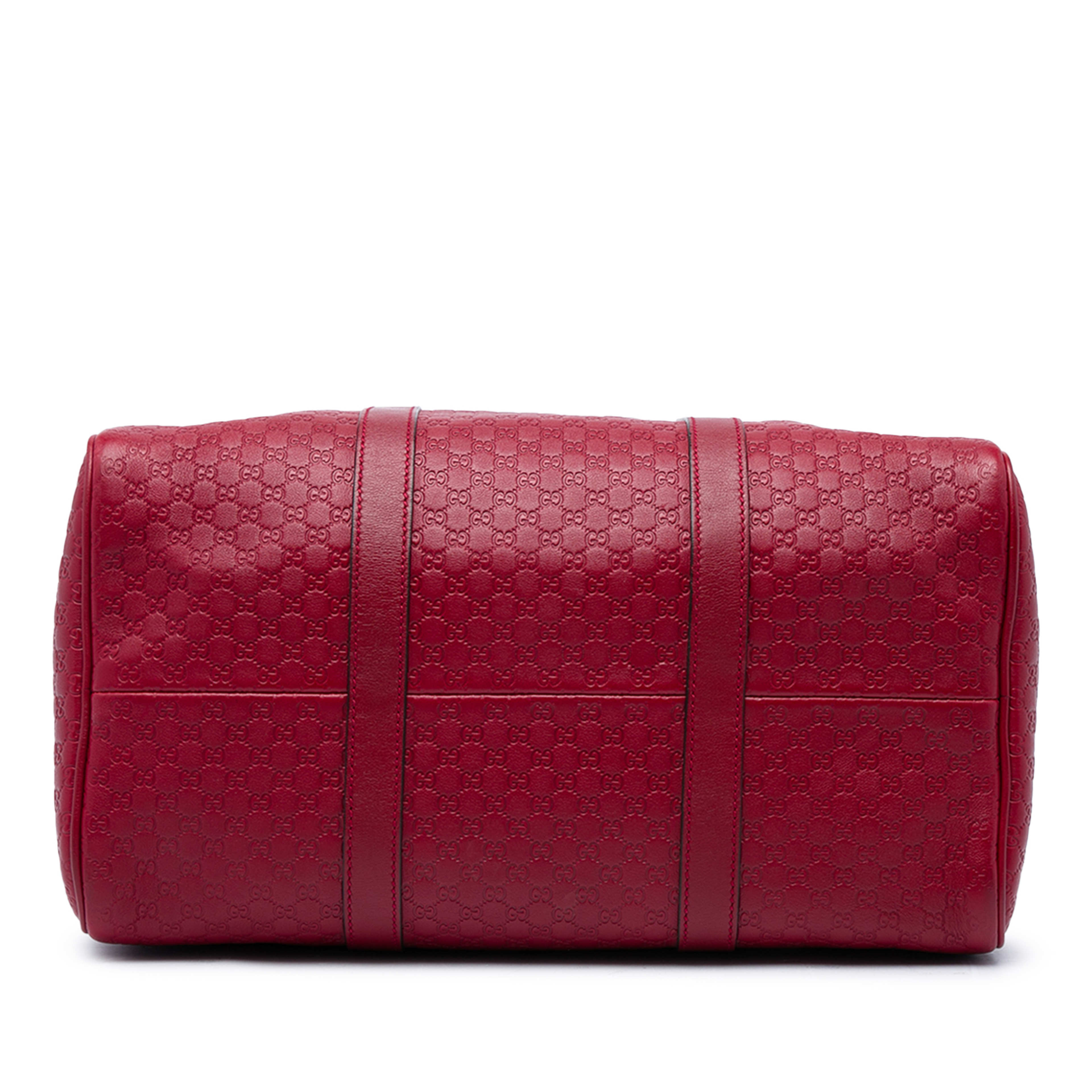 Gucci Medium Microguccissima Boston Bag, från Luxclusif, i färgen röd. Klicka för att öppna bilden i stort format