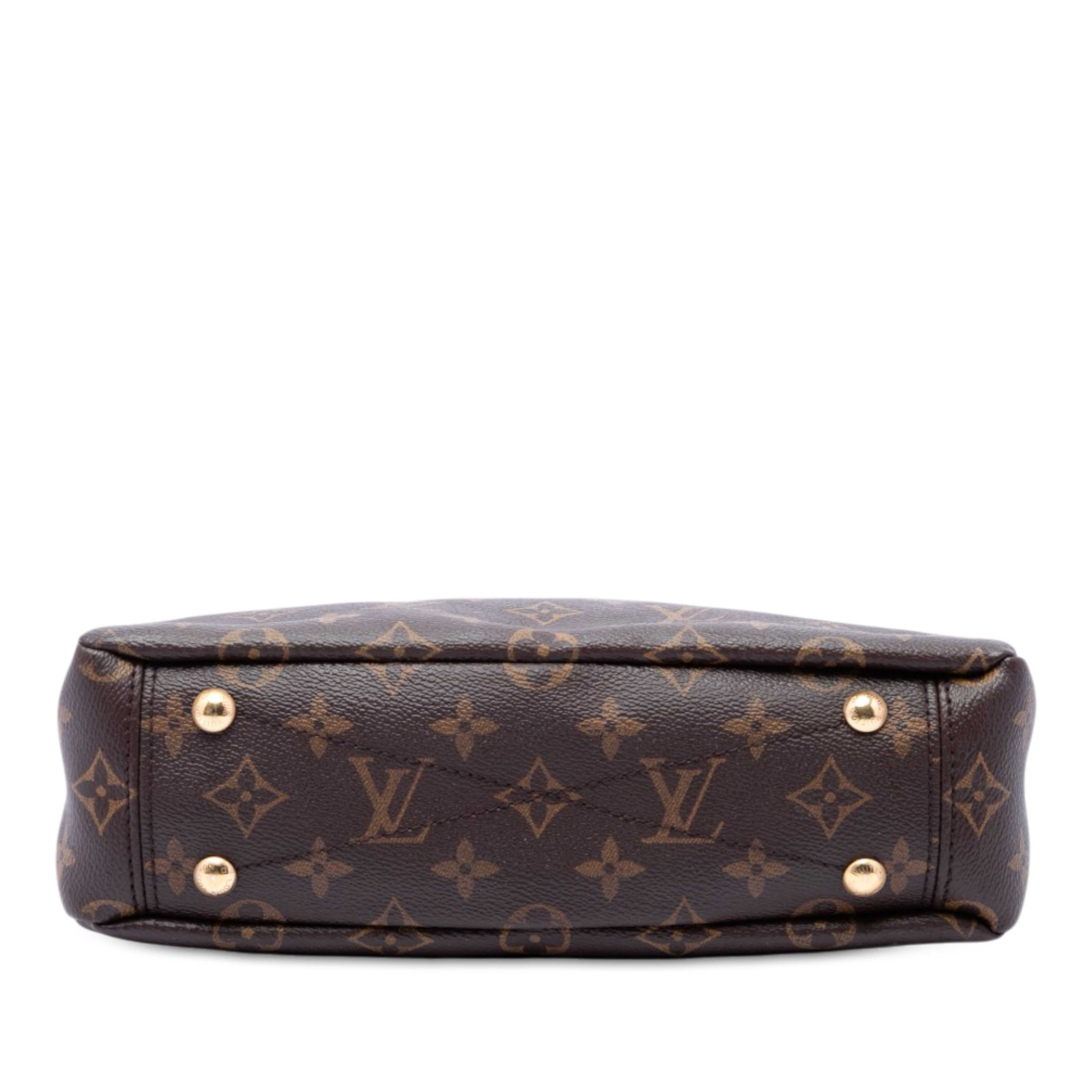 Louis Vuitton Monogram Pallas Bb, från Luxclusif, i färgen brun. Klicka för att öppna bilden i stort format