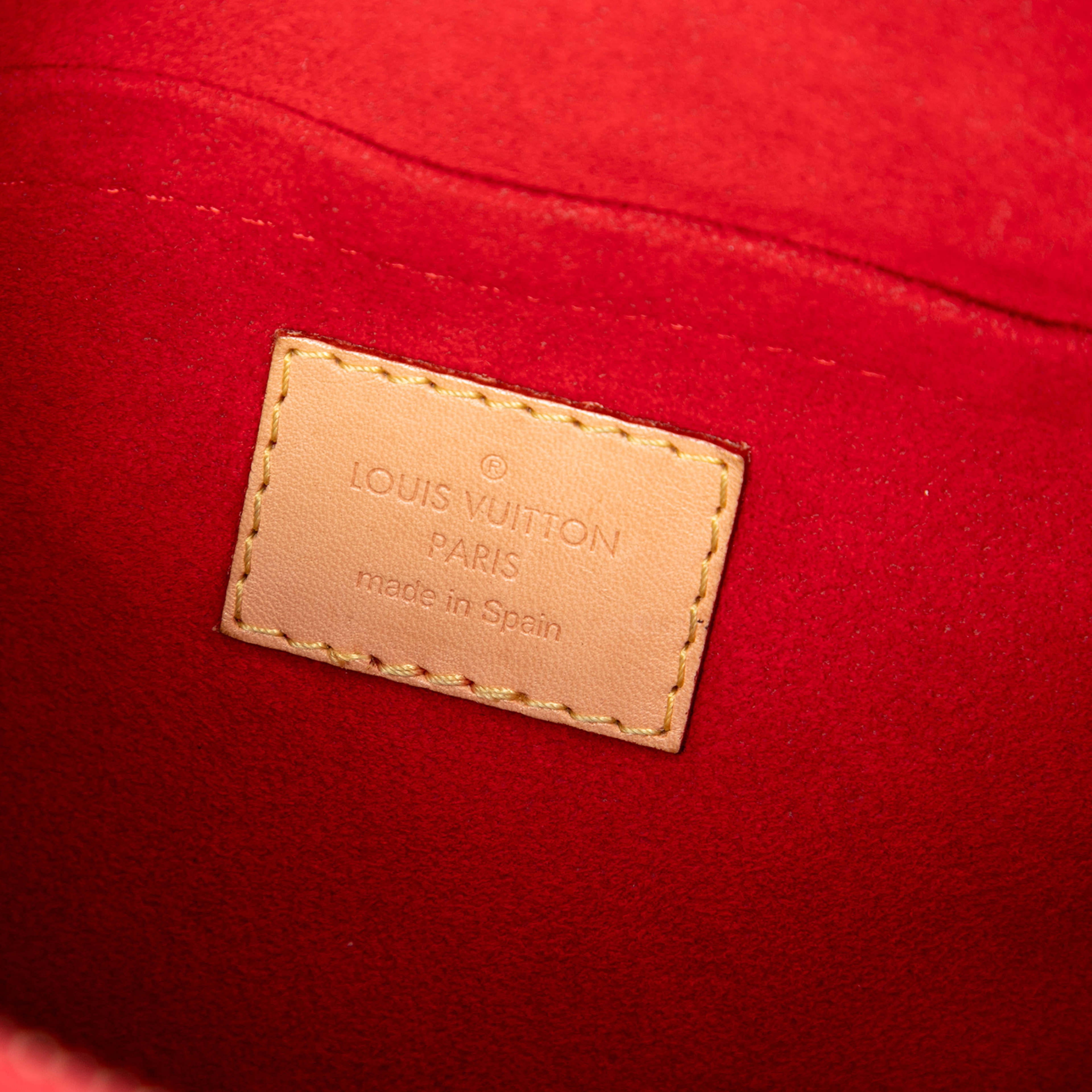 Louis Vuitton Monogram Pallas Bb, från Luxclusif, i färgen brun. Klicka för att öppna bilden i stort format