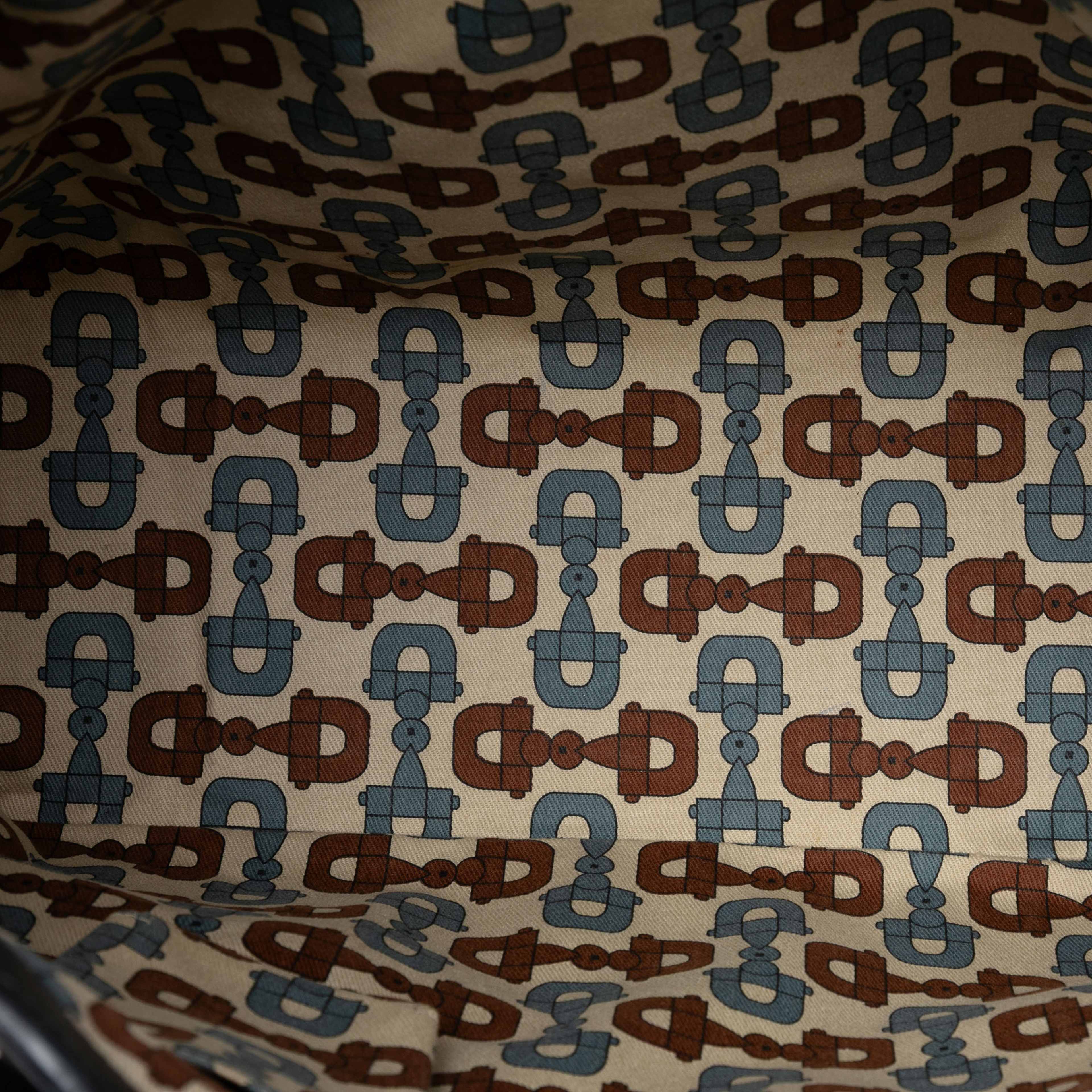 Gucci Gg Nylon Joy Tote, från Luxclusif, i färgen brun. Klicka för att öppna bilden i stort format