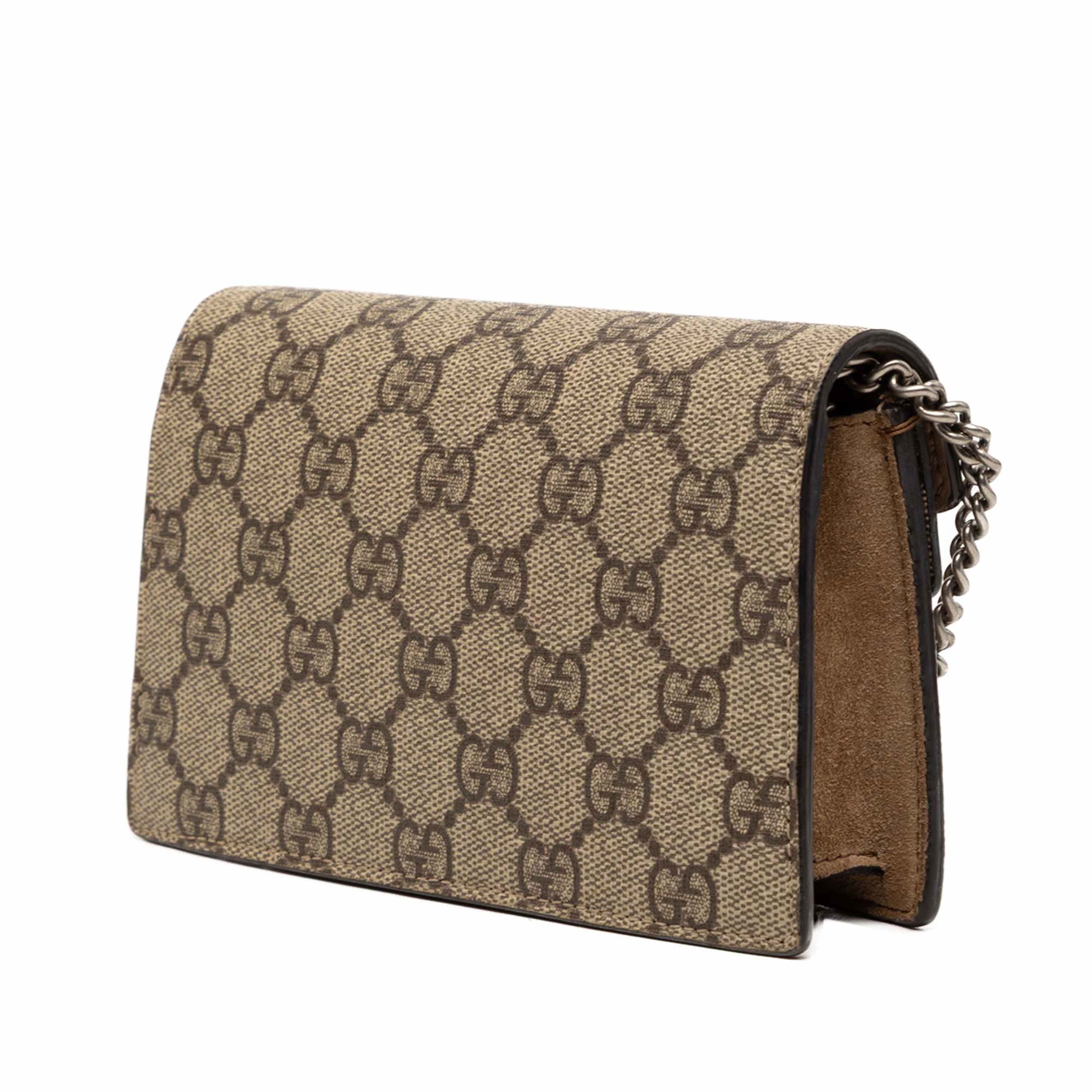 Gucci Mini Gg Supreme Dionysus Crossbody, från Luxclusif, i färgen beige. Klicka för att öppna bilden i stort format