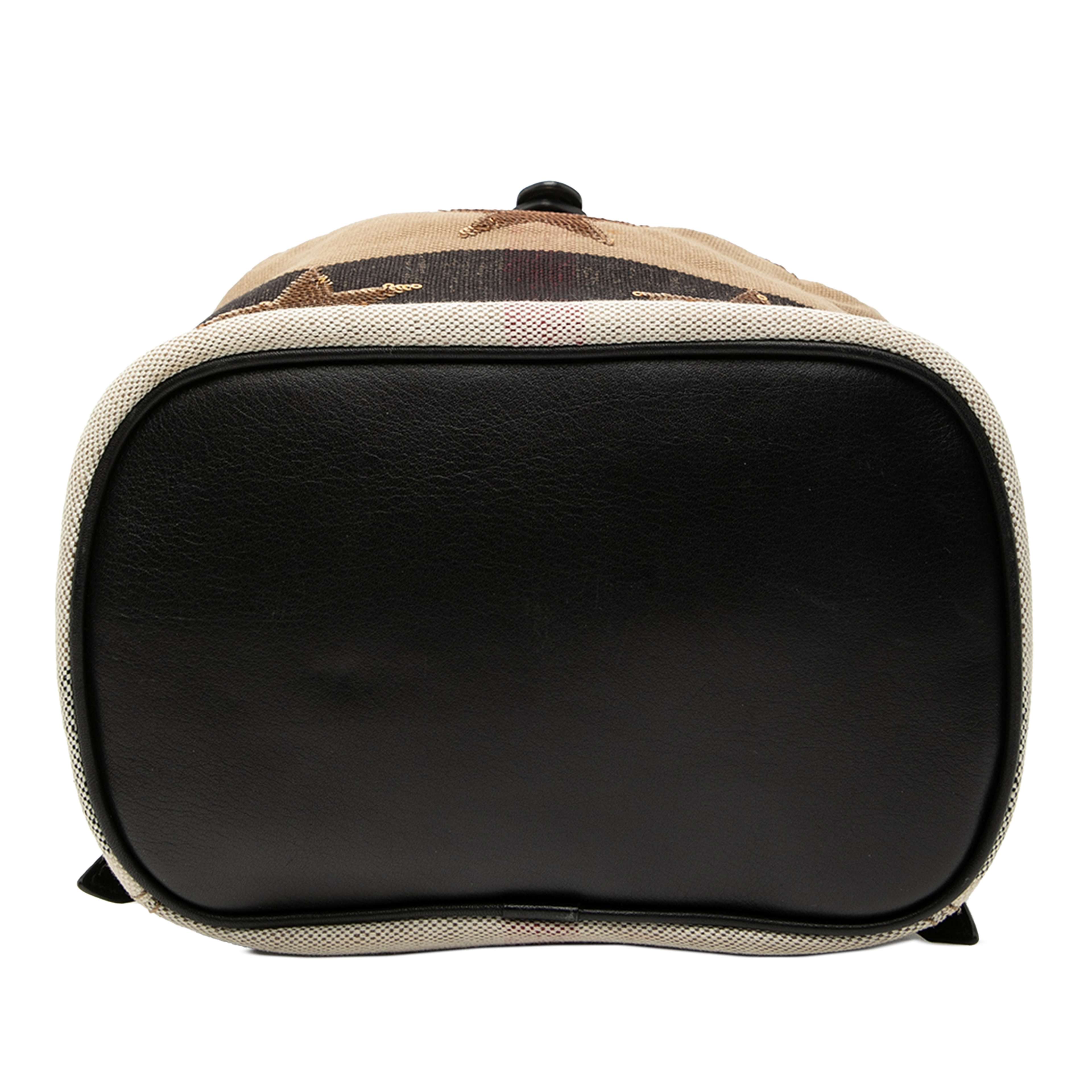 Burberry Mega Check Canvas Star Sequin Backpack, från Luxclusif, i färgen brun. Klicka för att öppna bilden i stort format