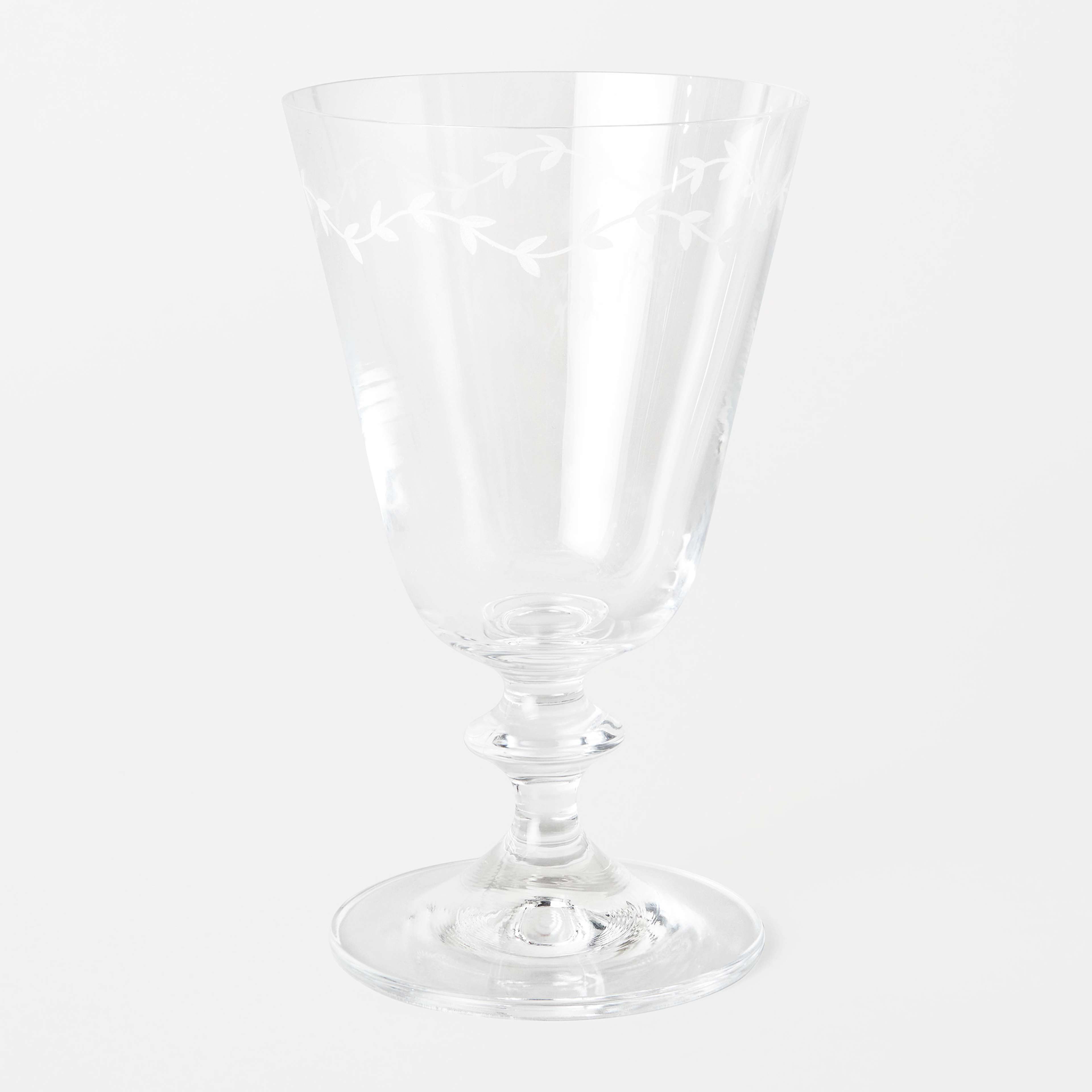Vinglas GRETA 26 cl, från Åhléns Home, i färgen Transparent. Klicka för att öppna bilden i stort format