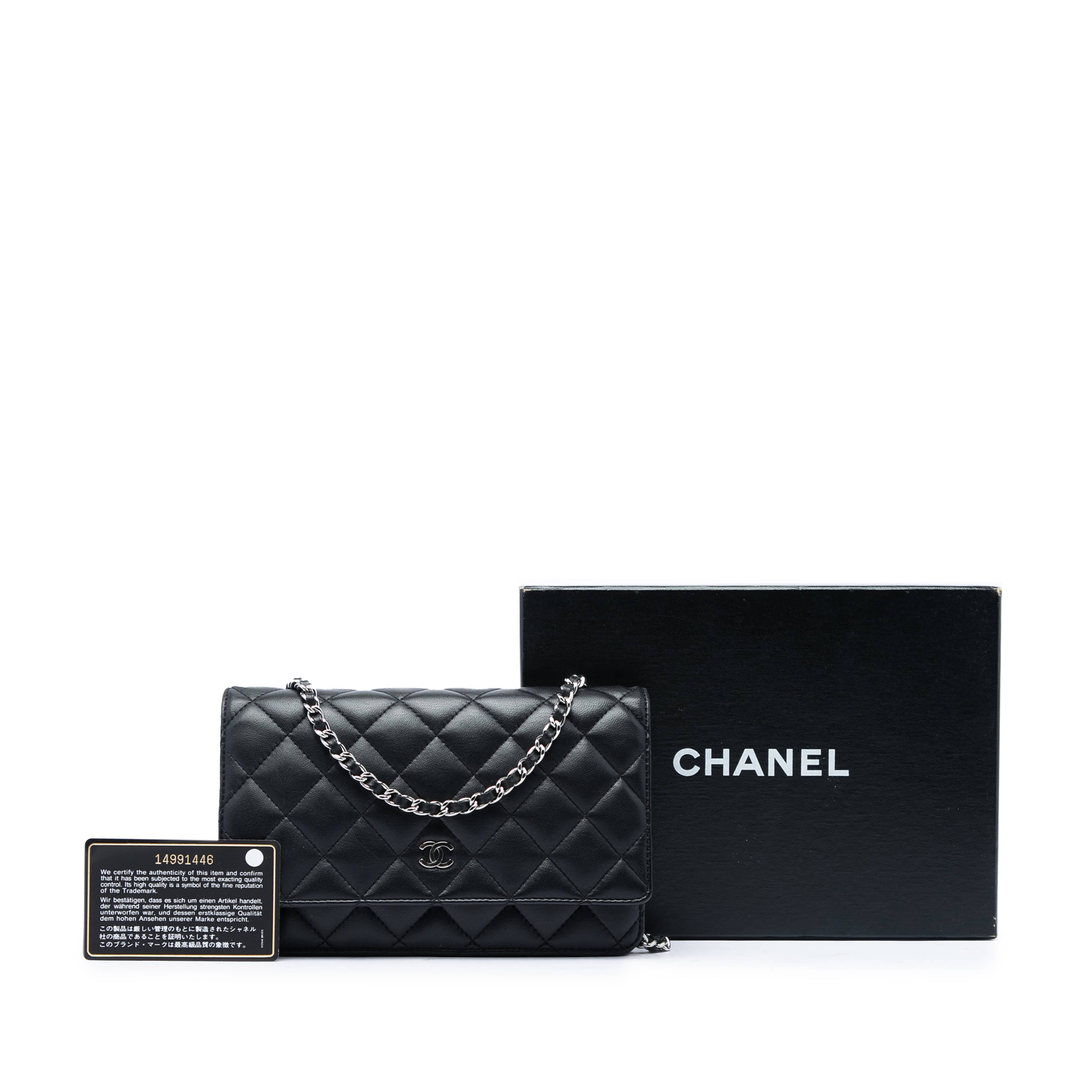 Chanel Cc Quilted Lambskin Wallet On Chain, från Luxclusif, i färgen svart. Klicka för att öppna bilden i stort format