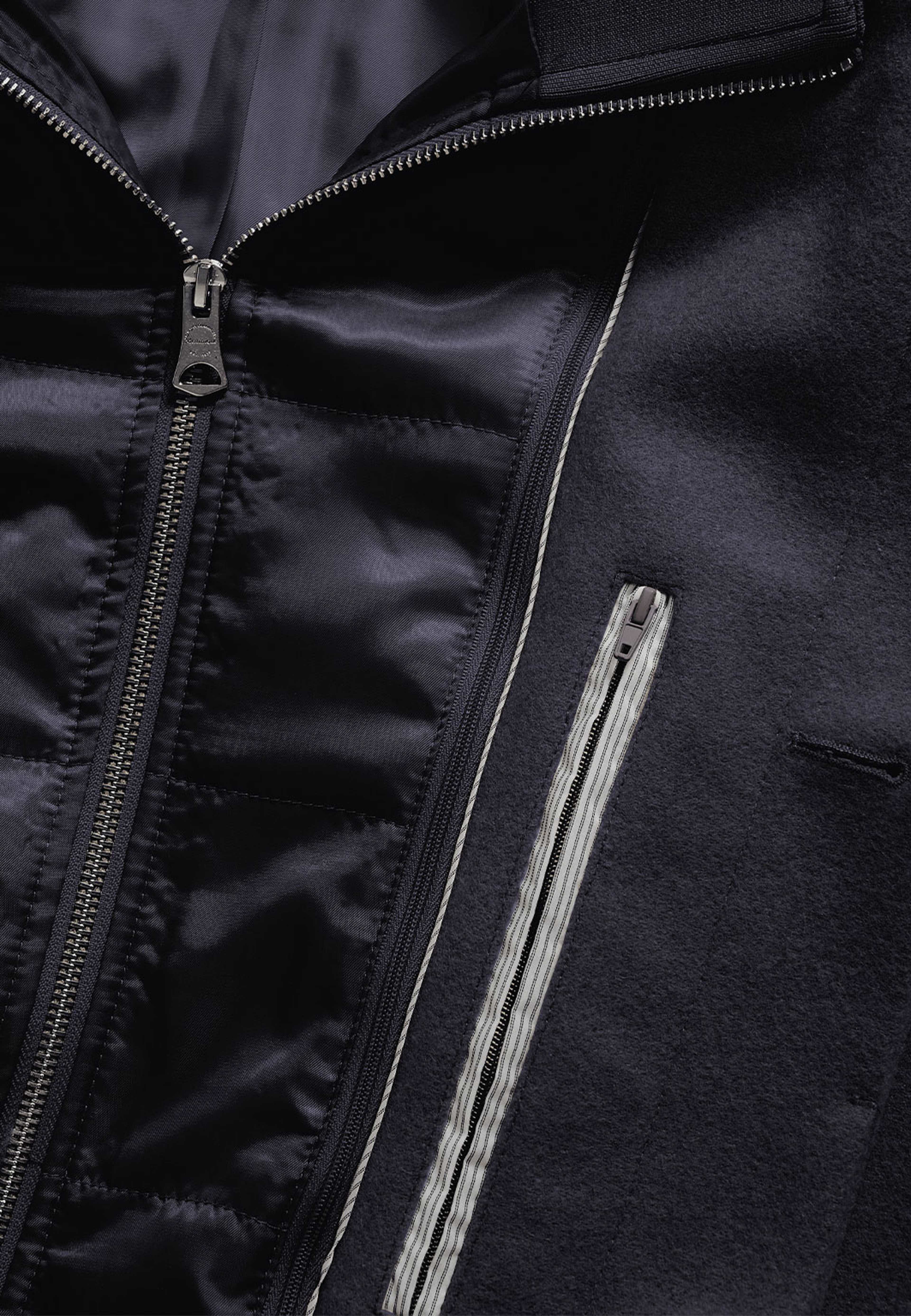 Harvey Outerwear, från Matinique, i färgen Dark Navy Aw. Klicka för att öppna bilden i stort format