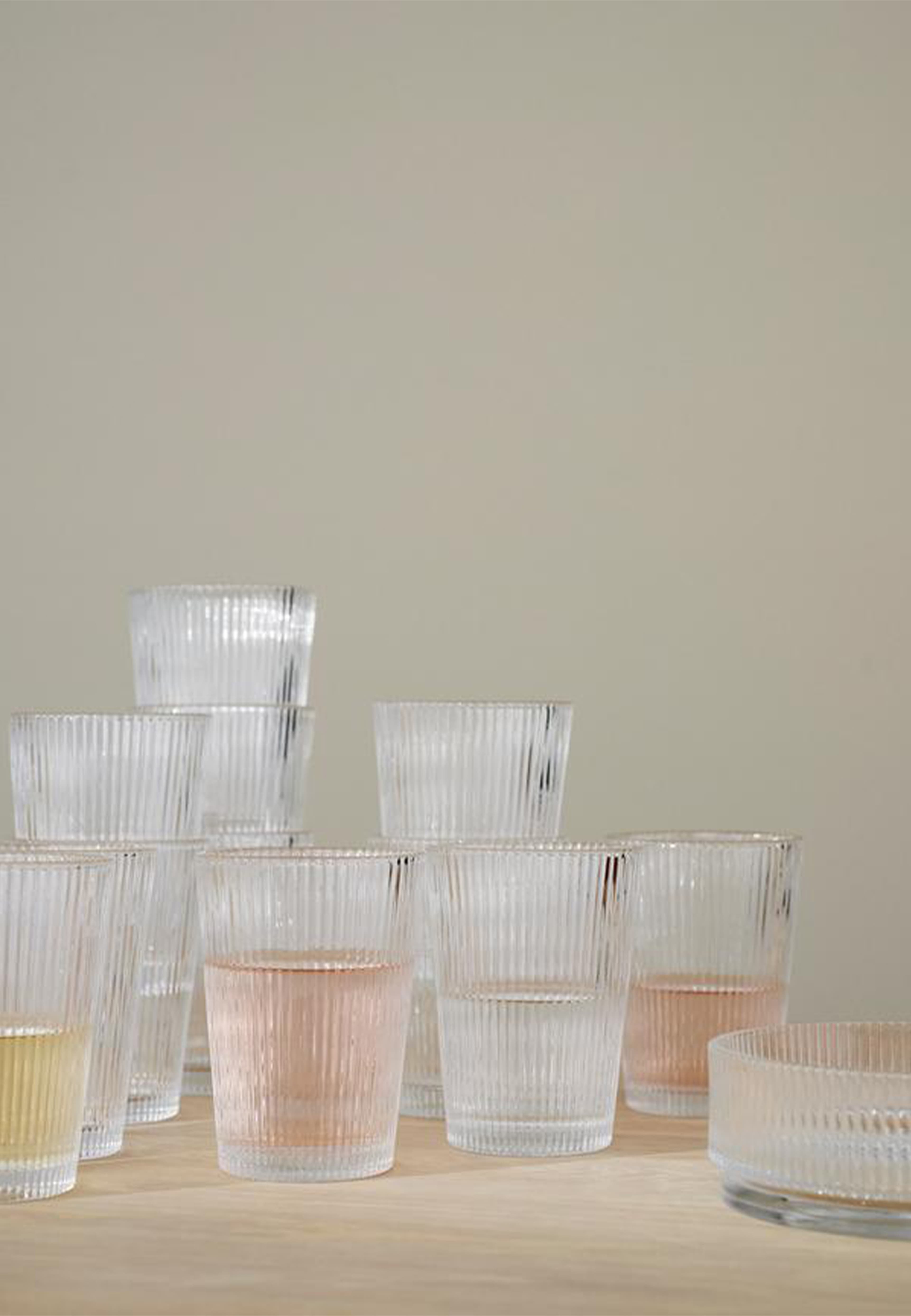 Pilastro dricksglas 24 cl 6-pack, från Stelton. Klicka för att öppna bilden i stort format