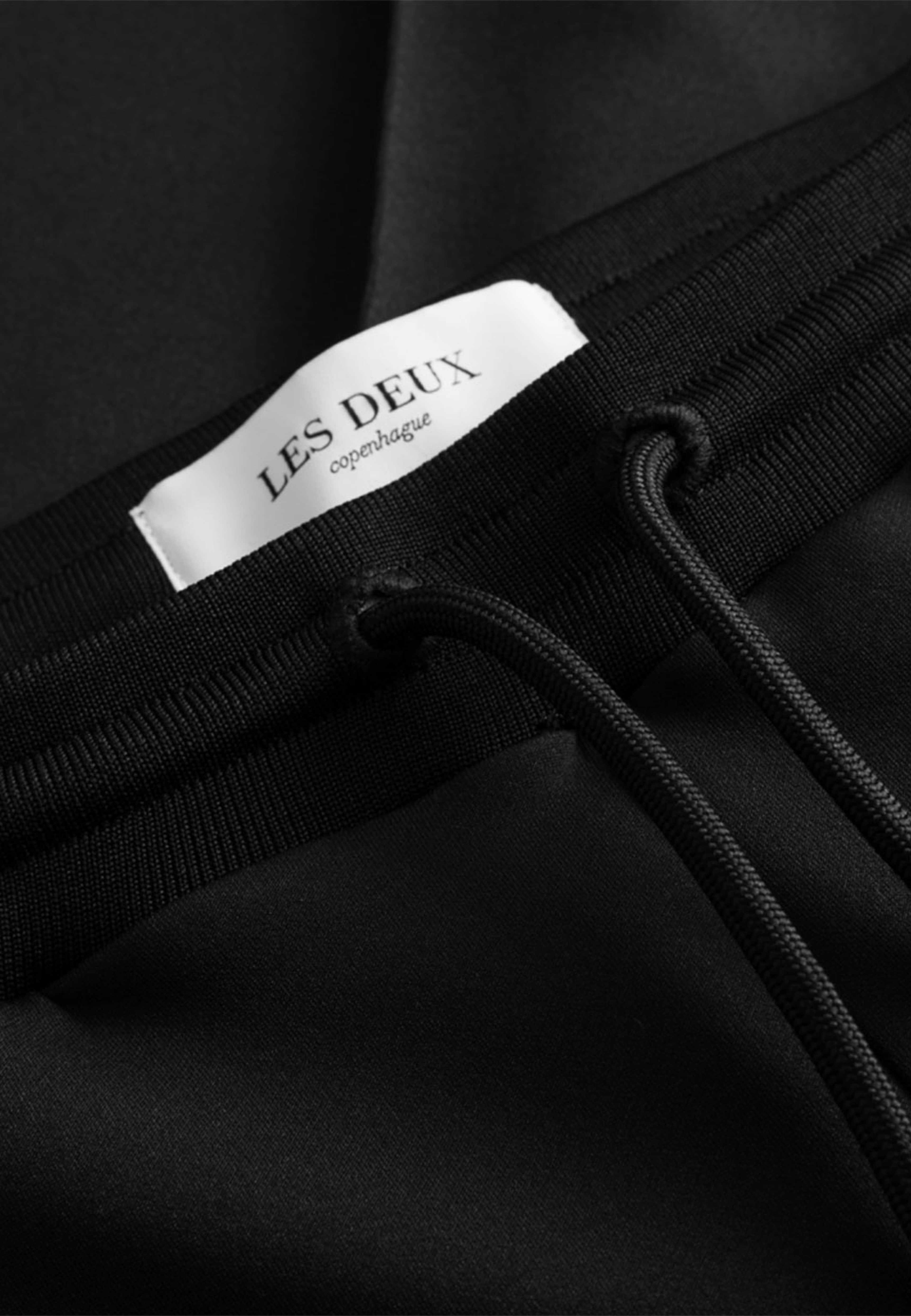 Ballier Track Pants, från LES DEUX, i färgen Black.