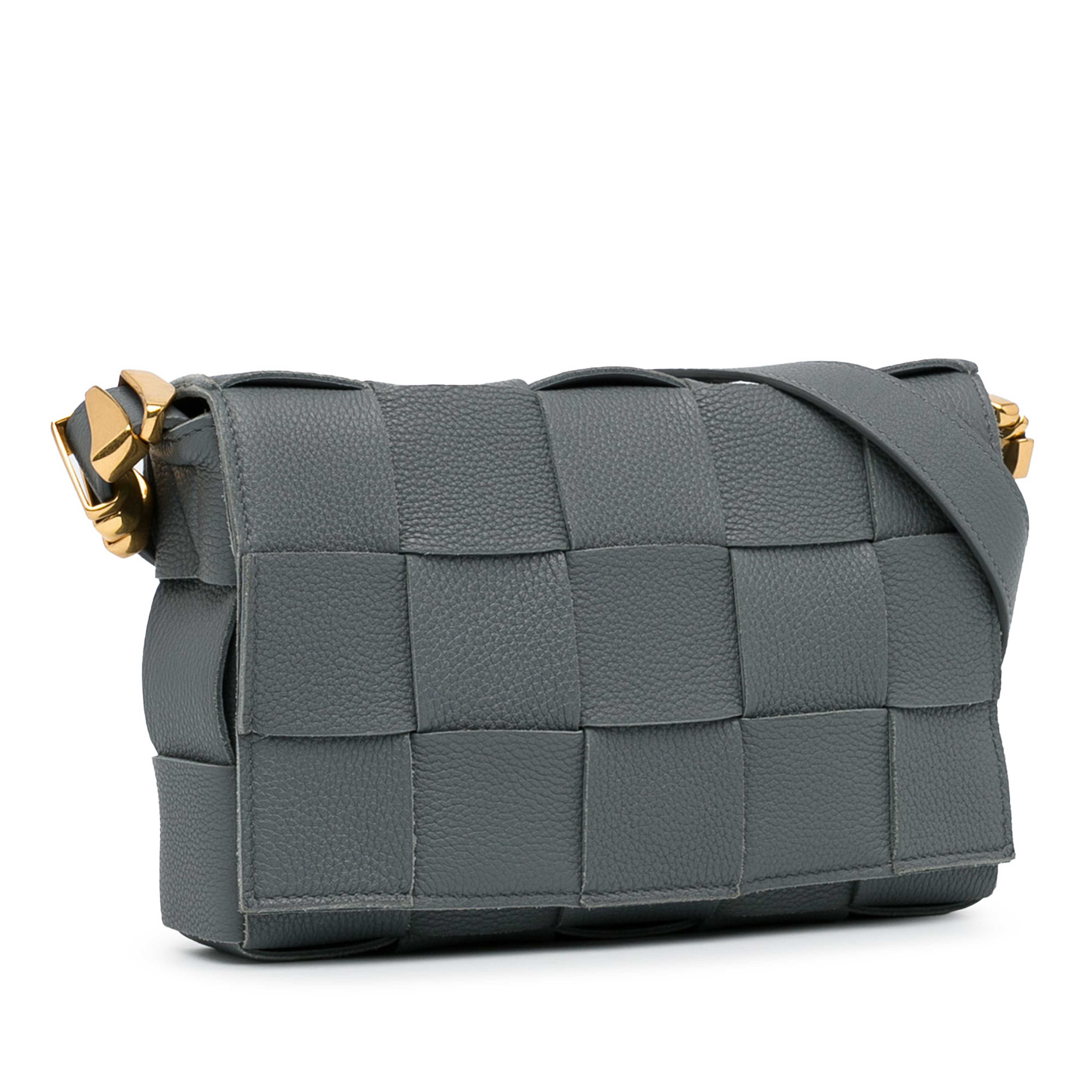 Bottega Veneta Maxi Intrecciato Cassette