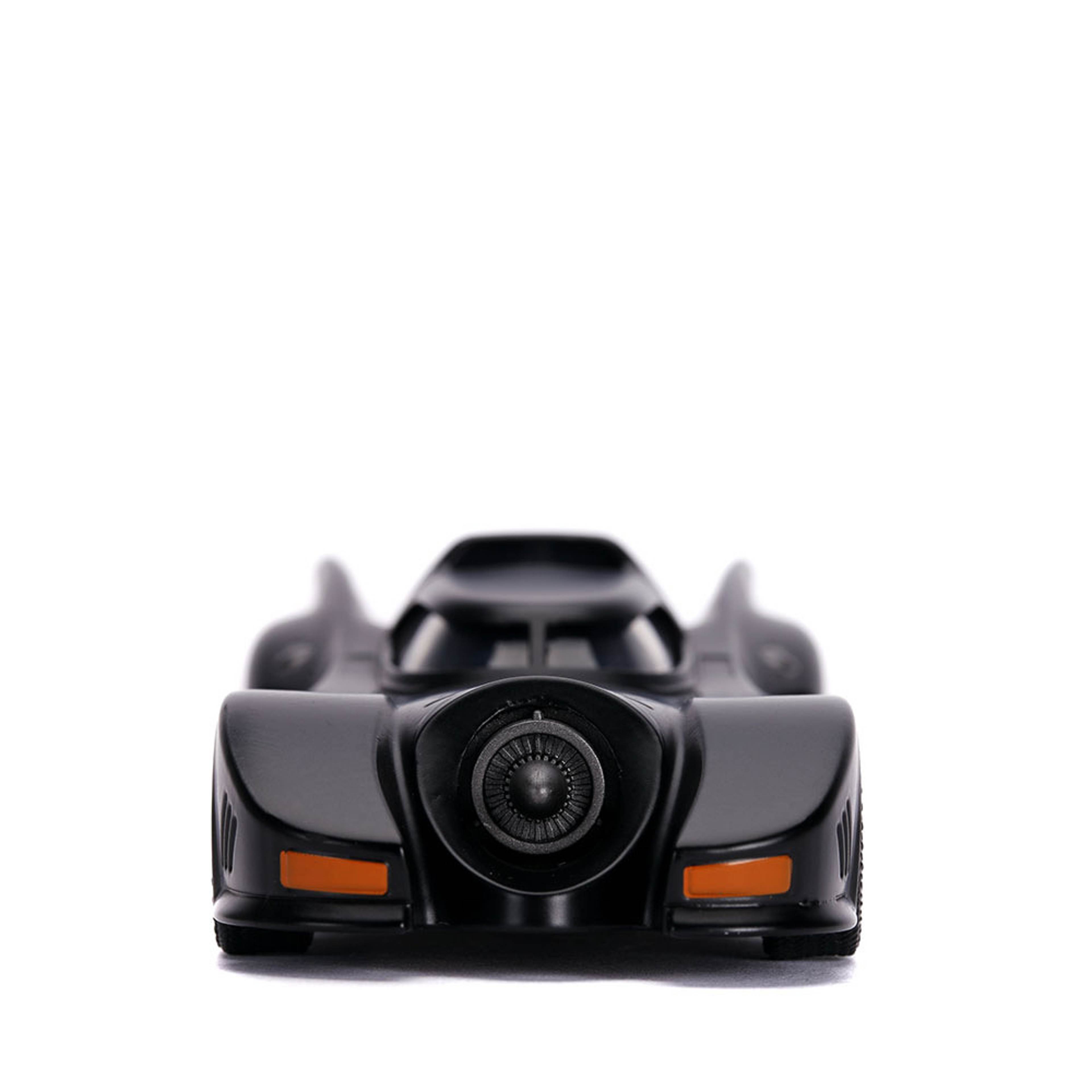 Batman 1989 Batmobile 1:32