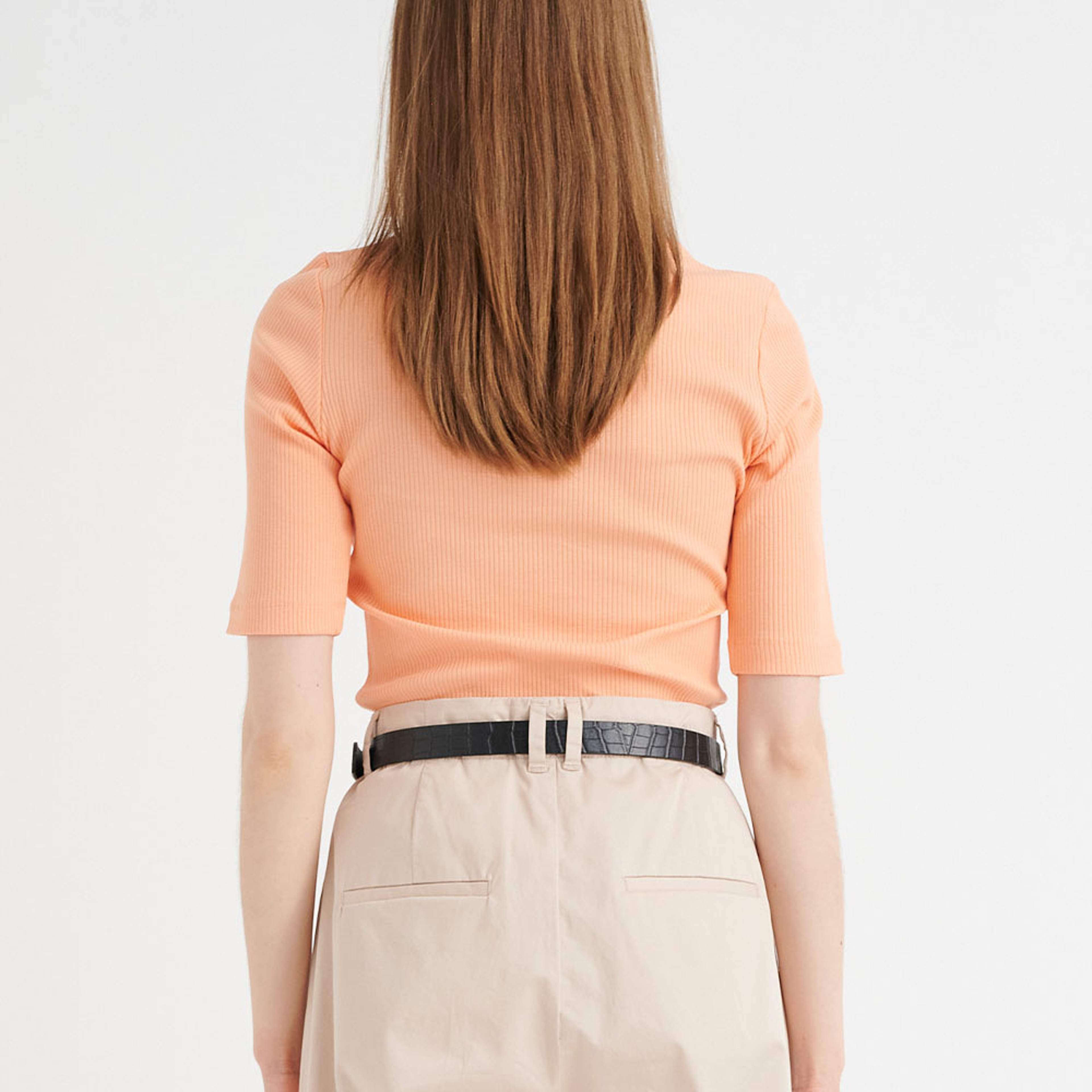 DagnaIW T-Shirt, från Inwear, i färgen Melon Juice. Klicka för att öppna bilden i stort format