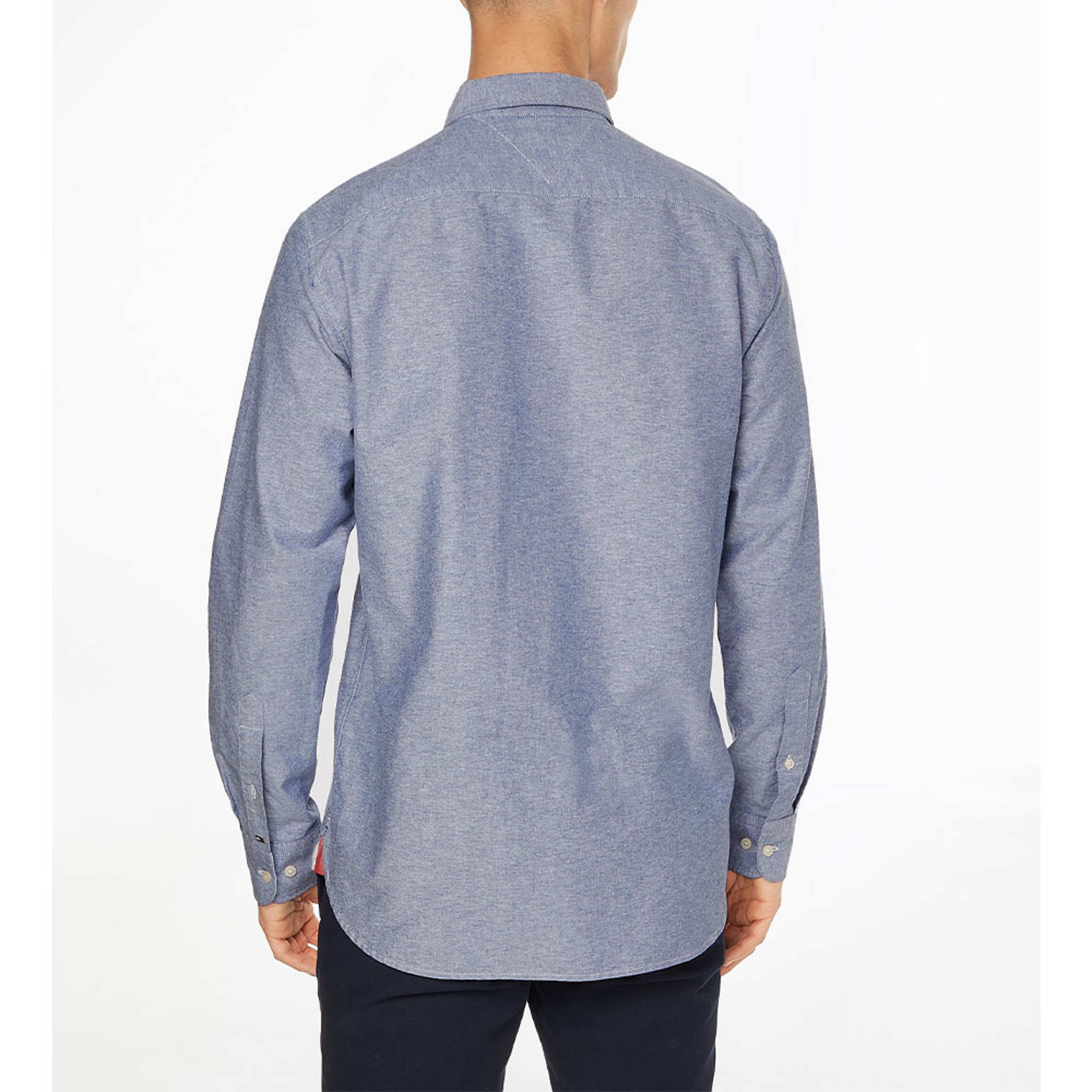 Solid Oxford Rf Shirt, från Tommy Hilfiger, i färgen Custom Color Navy. Klicka för att öppna bilden i stort format