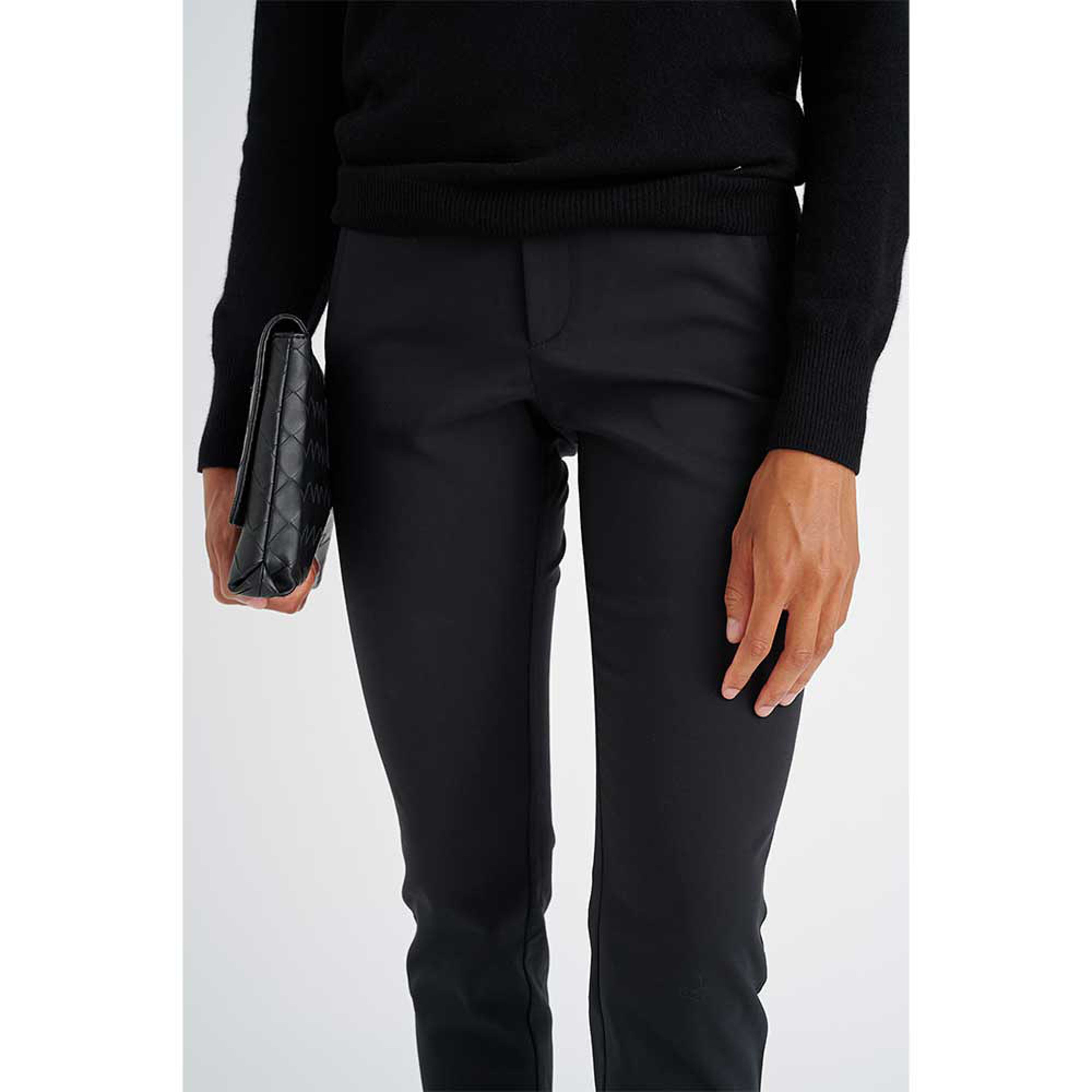 VanessaIW Trousers, från Inwear, i färgen Black. Klicka för att öppna bilden i stort format