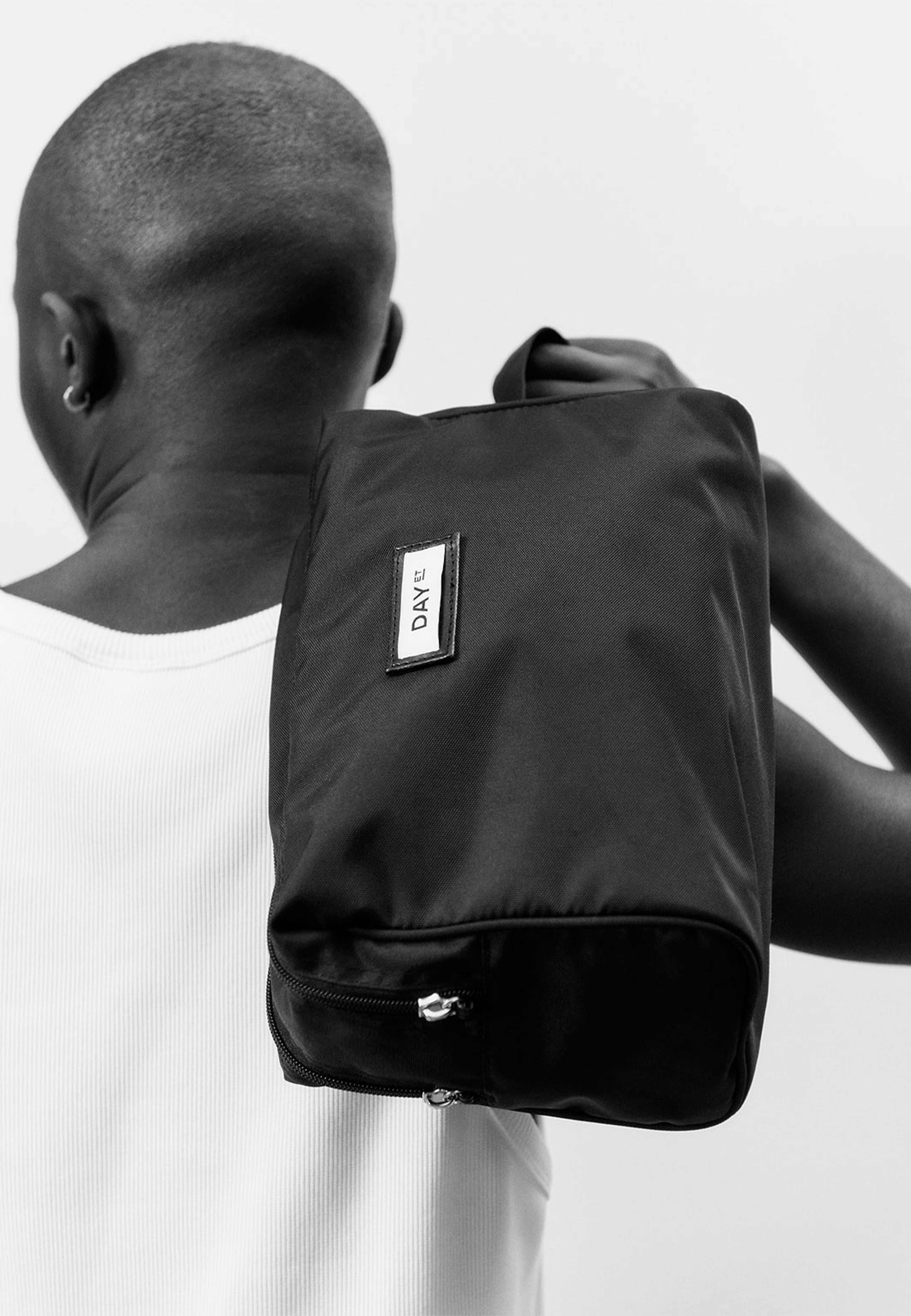 Gweneth RE-S Beauty B Pouch
