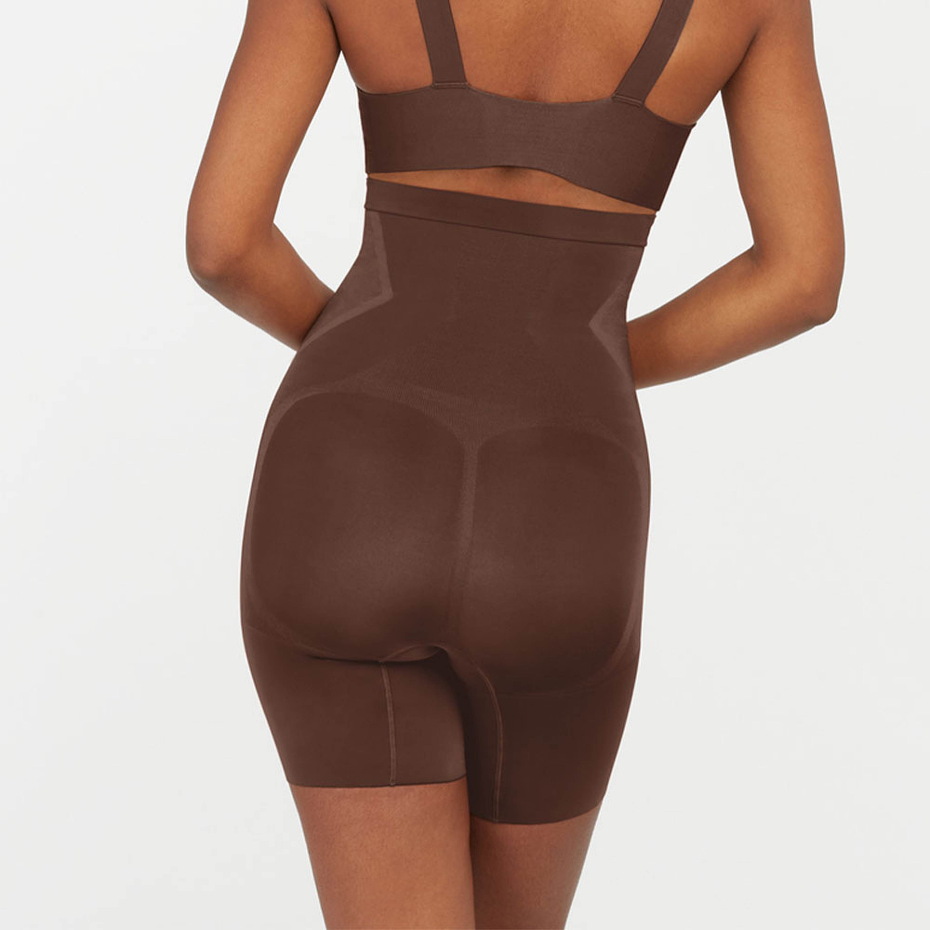 SPANXsculpt™ OnCore High-Waisted Mid-Thigh Short