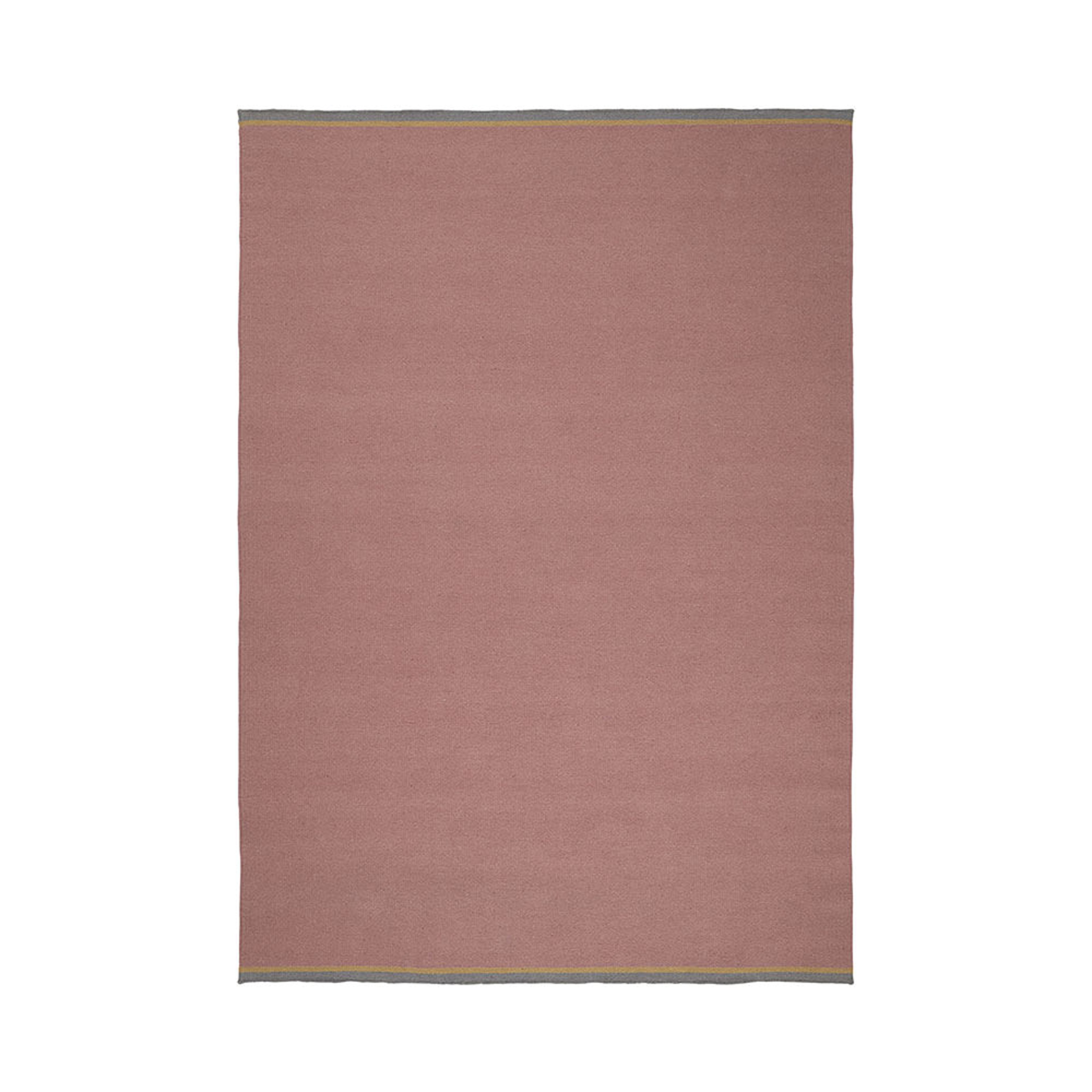 Matta Margun, från Linie Design, i färgen Rose. Klicka för att öppna bilden i stort format