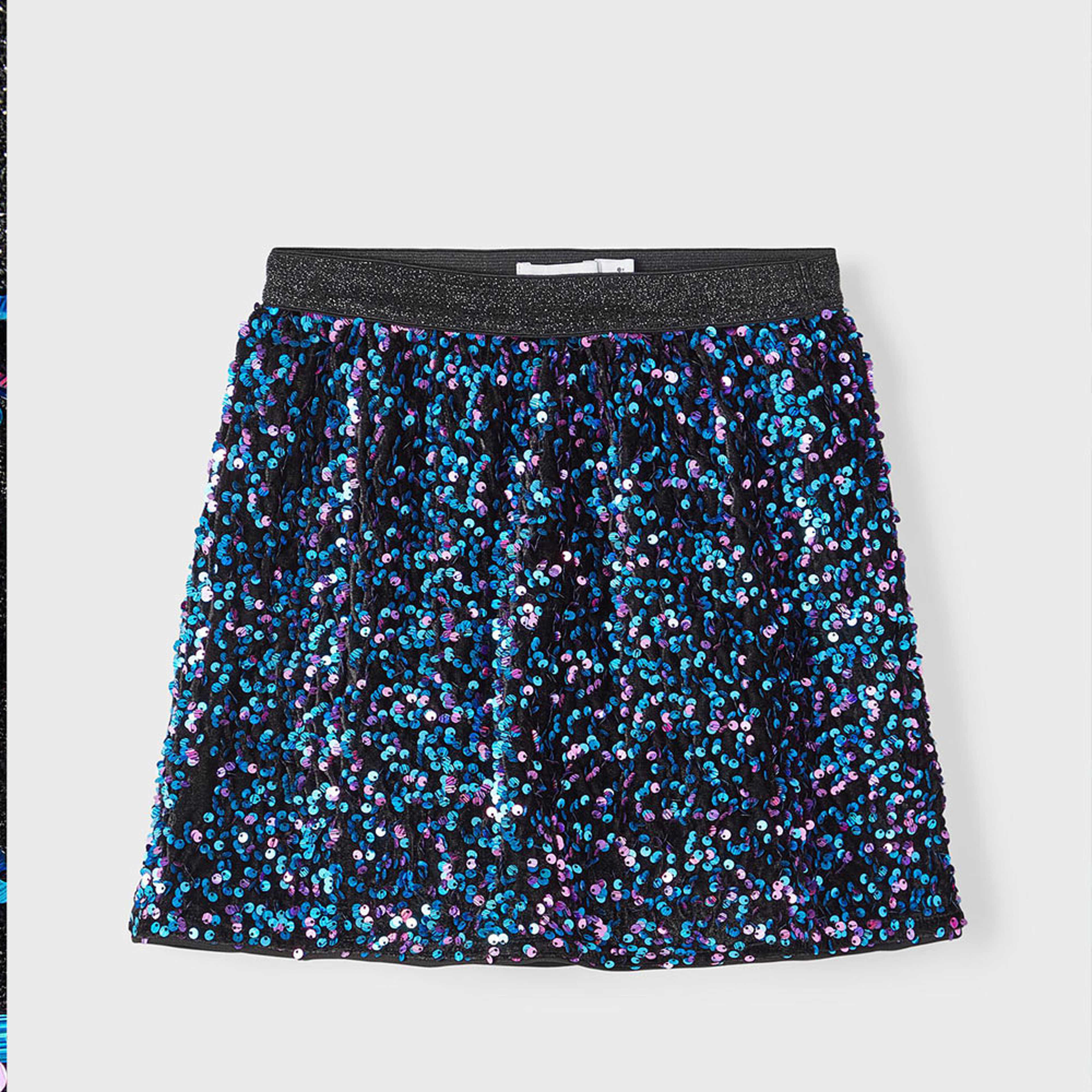 NKFRUNICA SKIRT, från Name It, i färgen Black. Klicka för att öppna bilden i stort format
