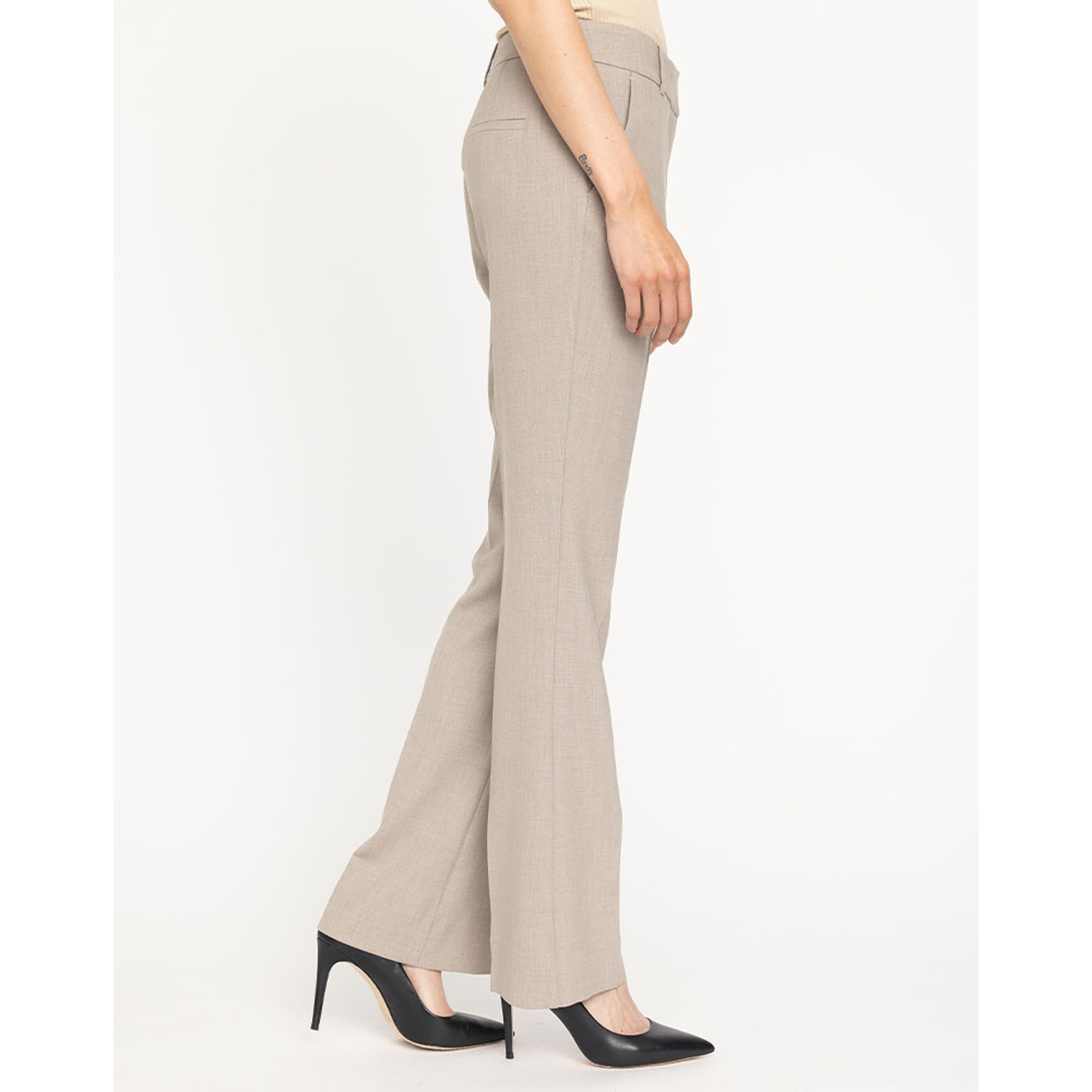 ClaraFV, från Five Units, i färgen Oak Melange. Klicka för att öppna bilden i stort format